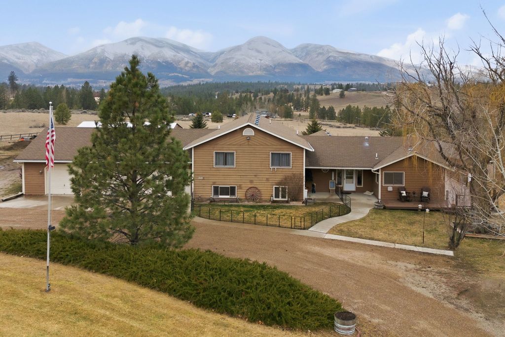 Photo of 849 Hidden Valley Road S, Stevensville, MT 59870 (MLS # 30066082)