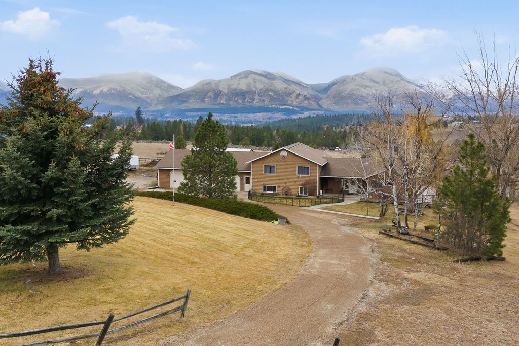 Photo of 849 Hidden Valley Road S, Stevensville, MT 59870 (MLS # 30066082)