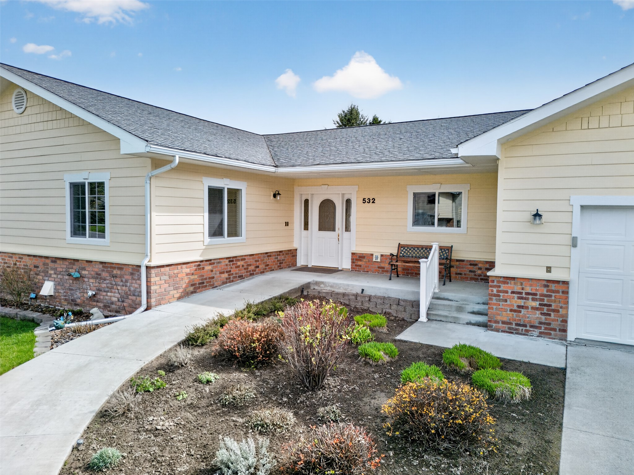 532 Crestview Road