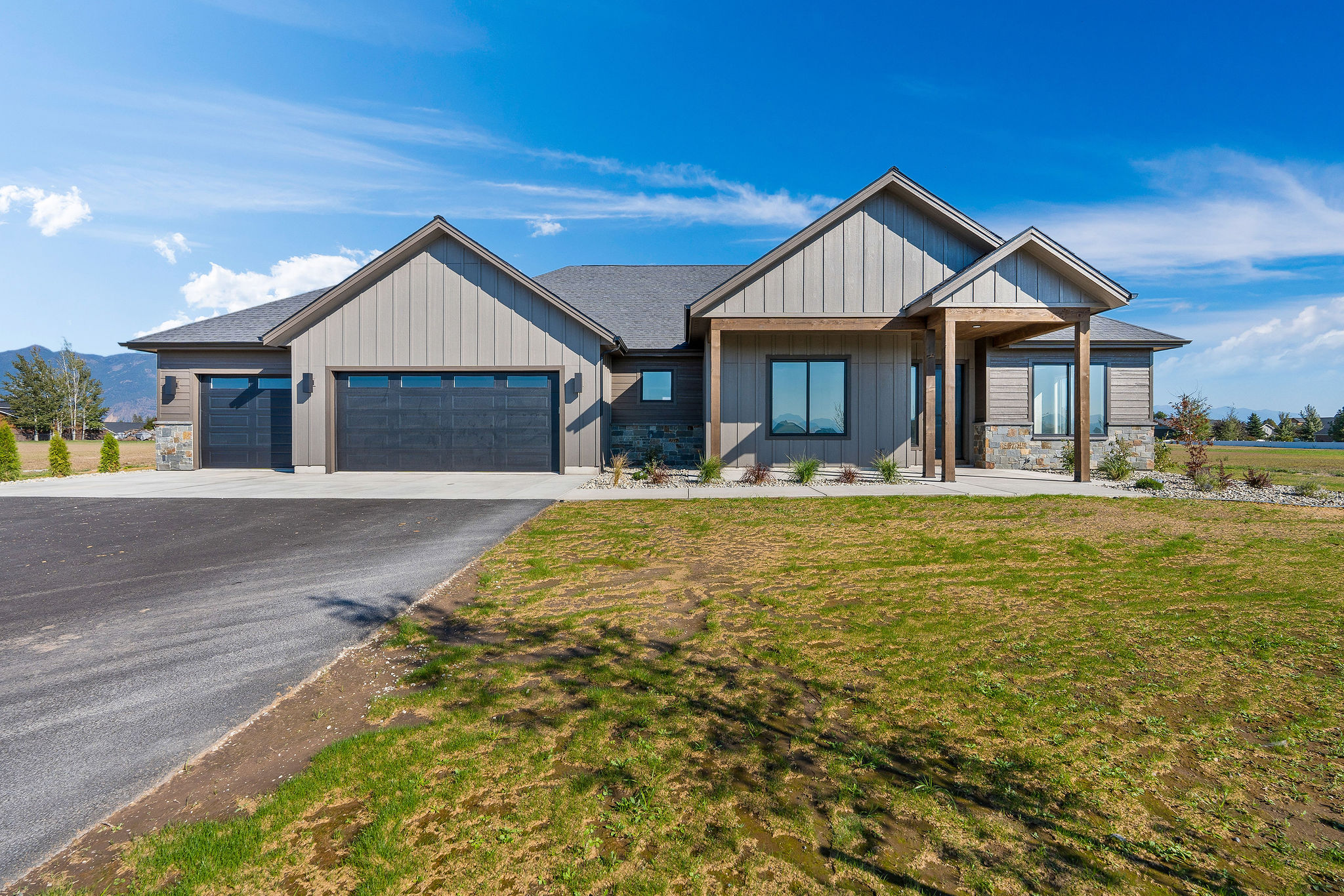 183 Holbrook Drive