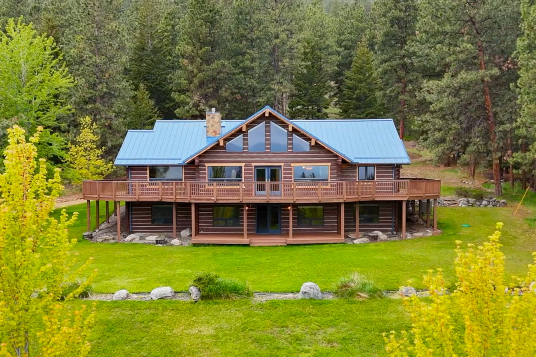 629 Alvista Loop