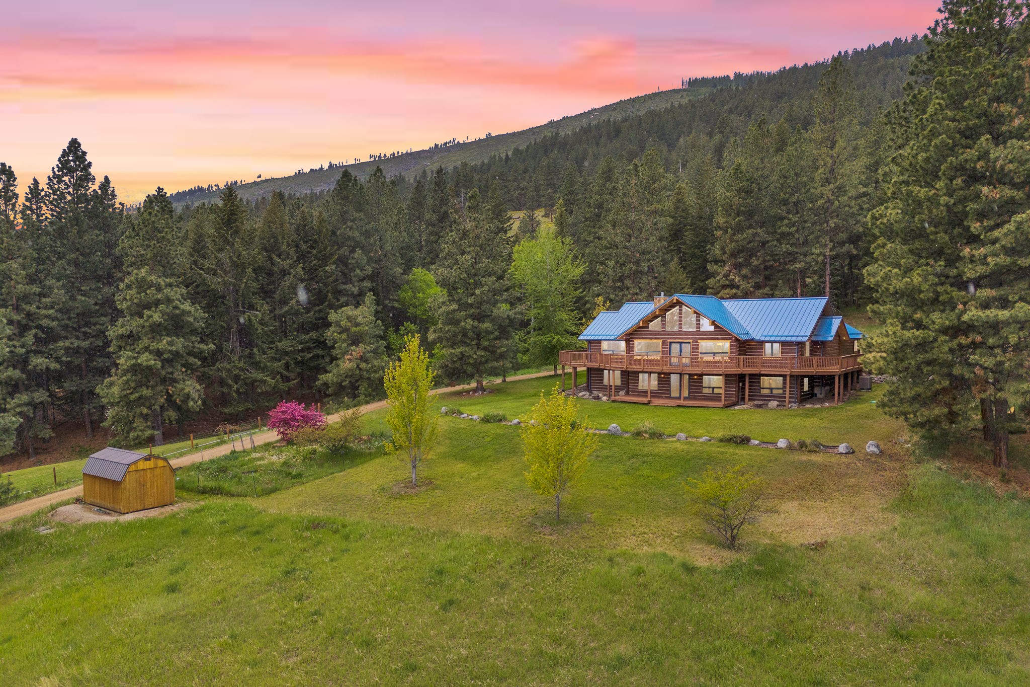 629 Alvista Loop