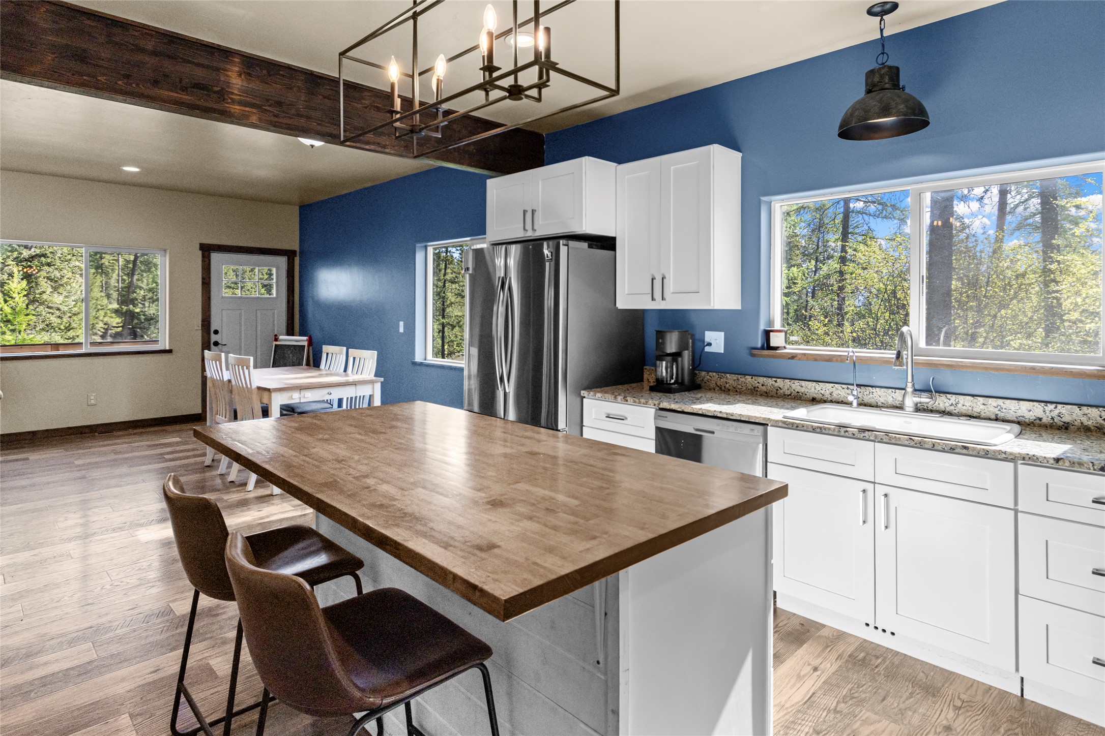 25 Shelter Cove