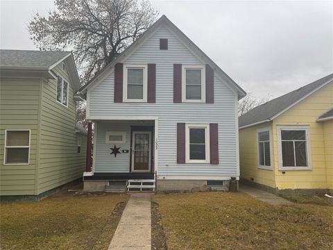 Photo of 1022 3rd Avenue S, Great Falls, MT 59405 (MLS # 30061972)