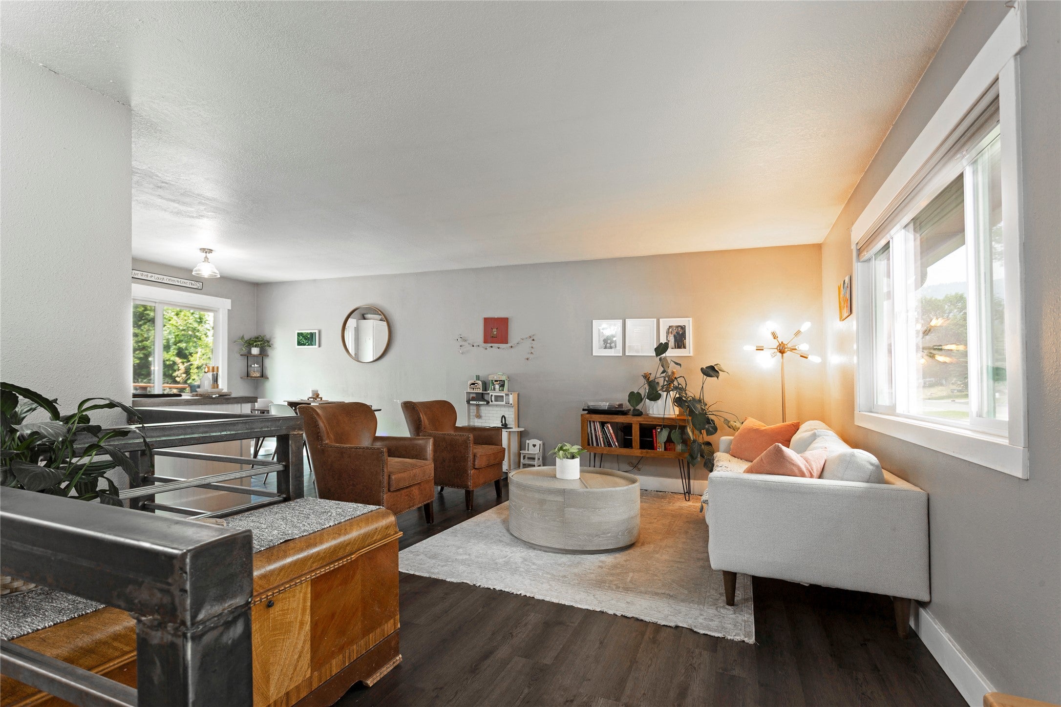 5307 Skyview Drive