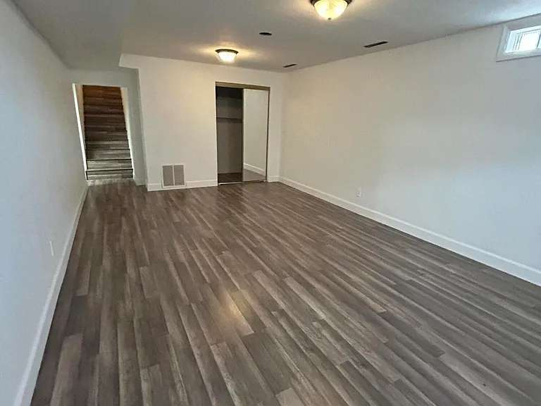 1005 6th Street