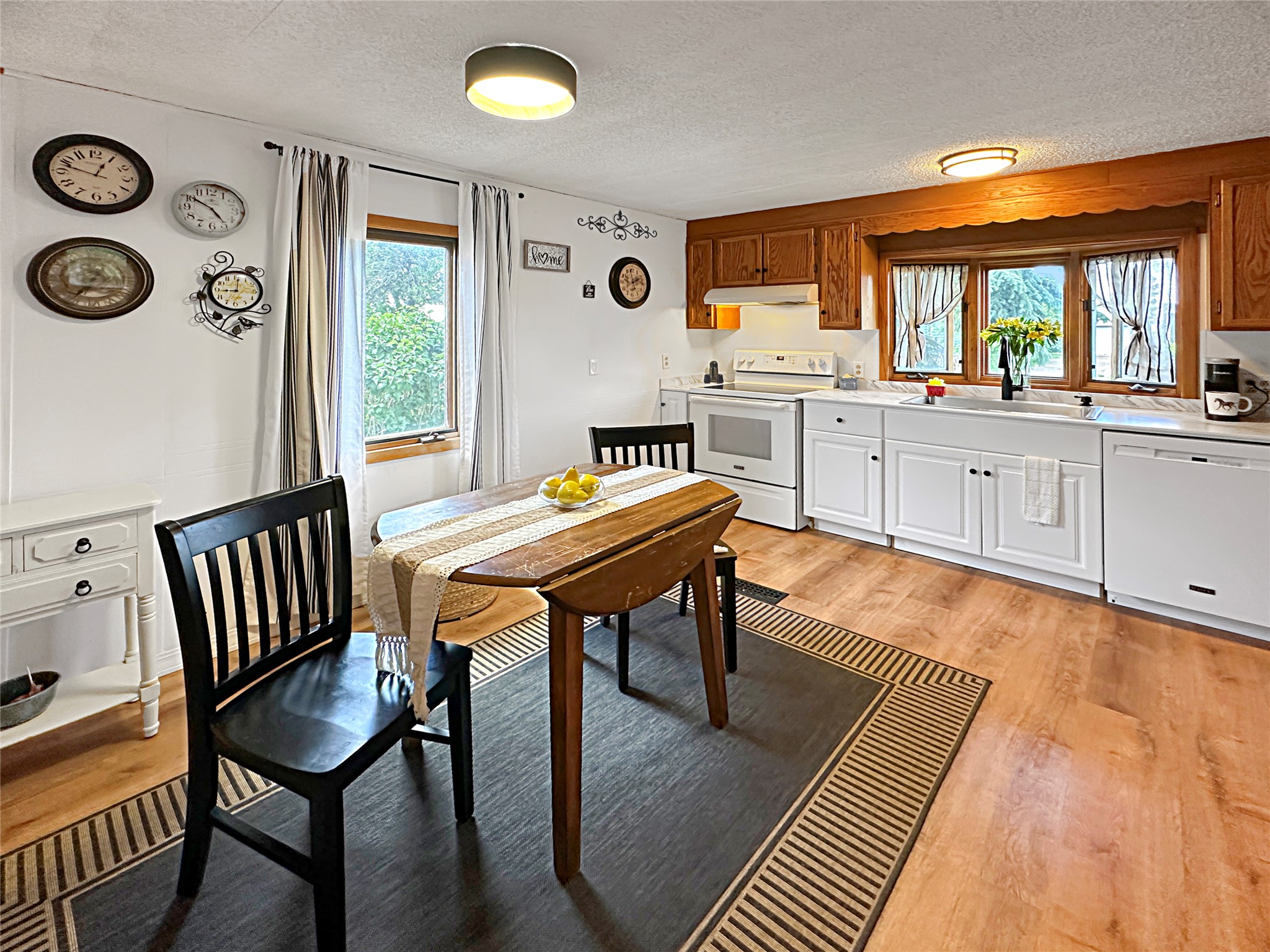 117 3rd Avenue NW