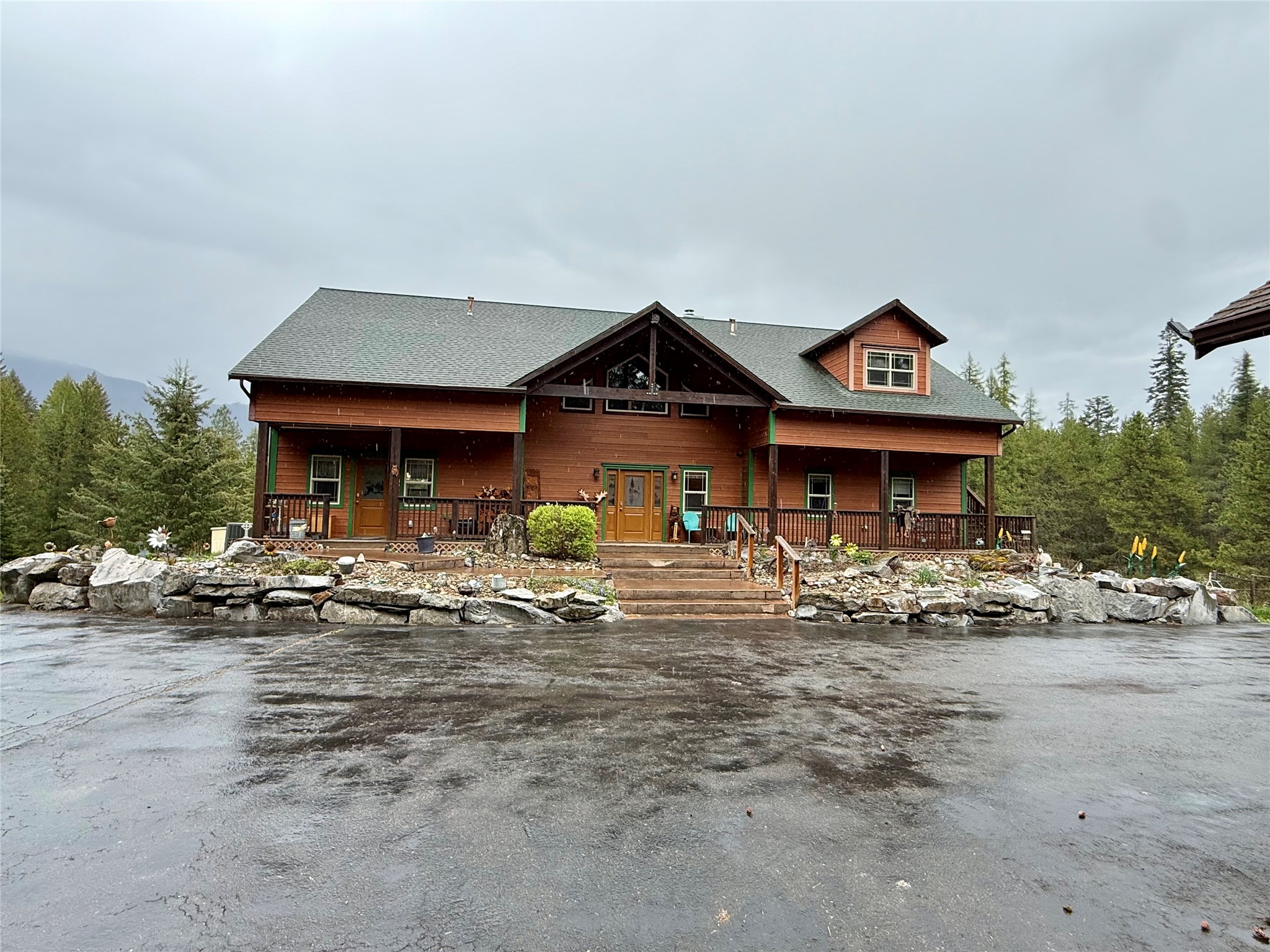 4176 MT Hwy 200