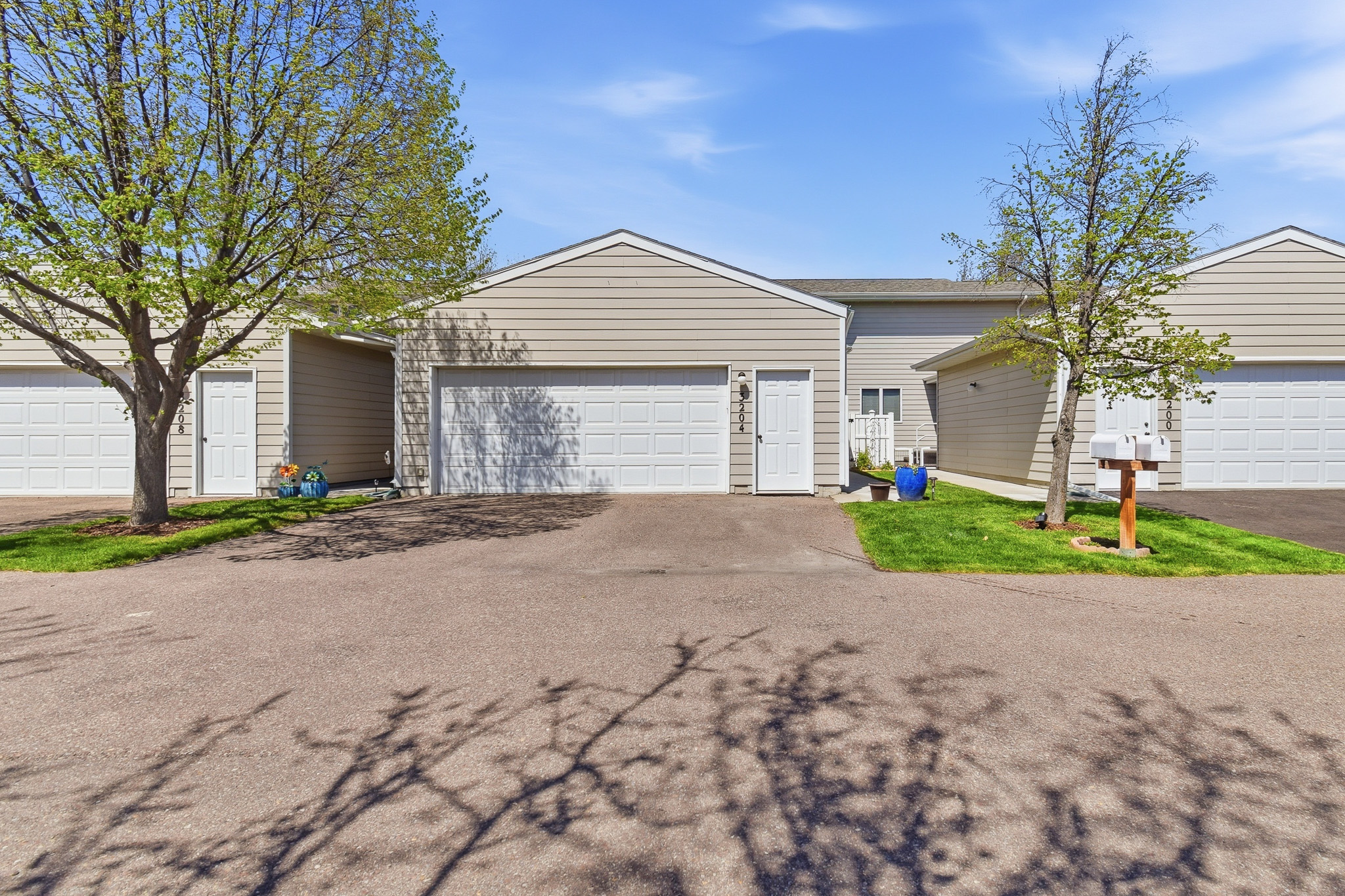 3204 Meadowood Lane 2D