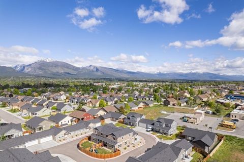 Photo of 122 One Way Loop, Hamilton, MT 59840 (MLS # 30063819)