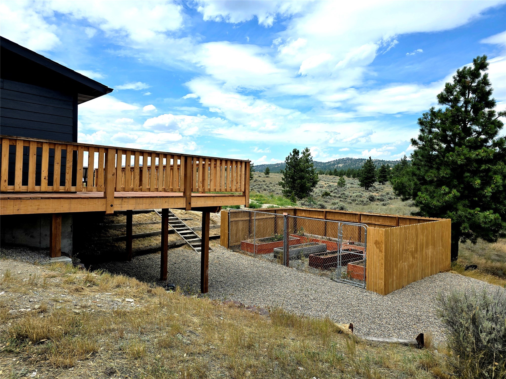 Helena, Montana 59602, United States, 4 Bedrooms Bedrooms, ,3 BathroomsBathrooms,Residential,Active,174007