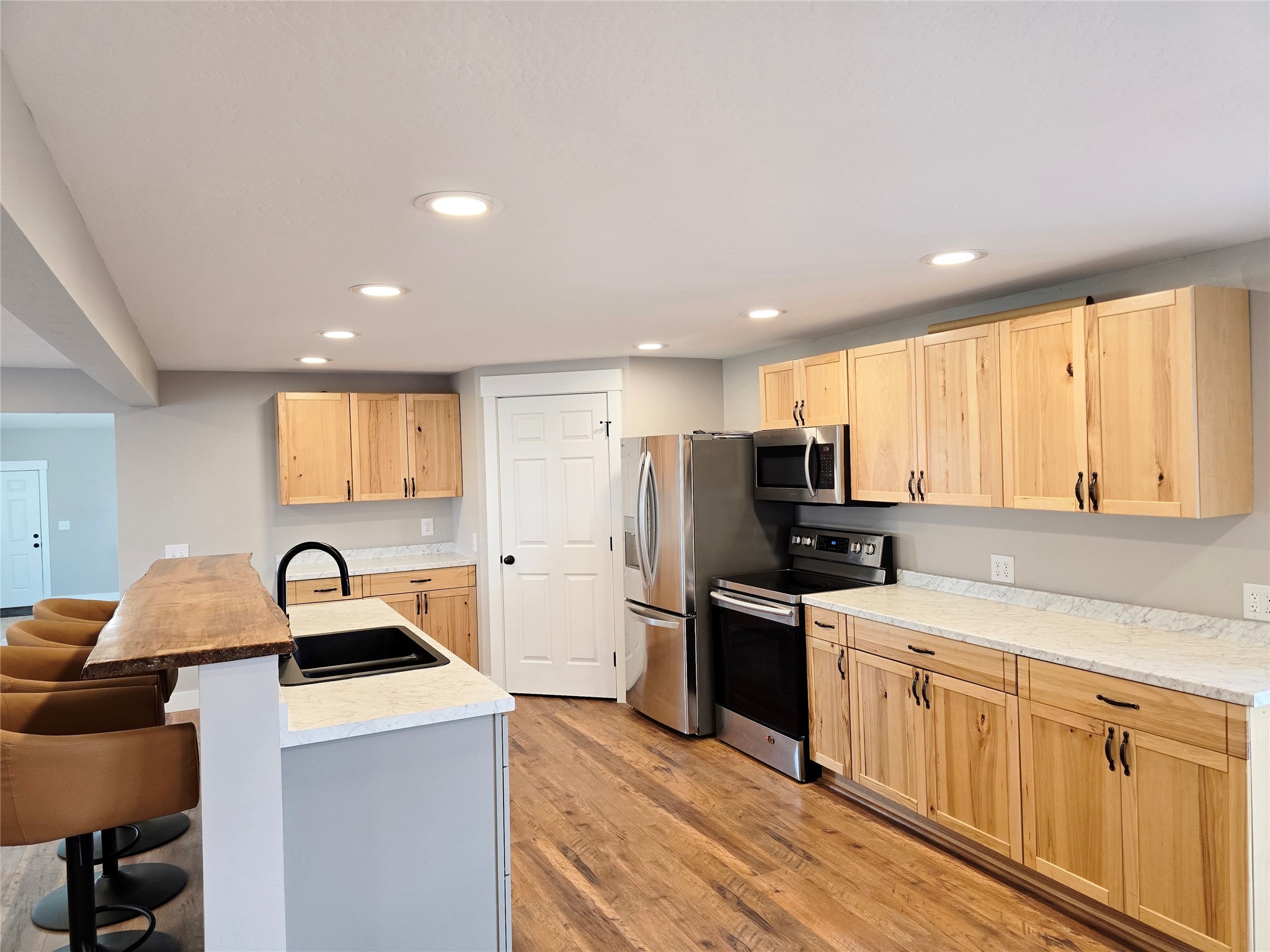 Helena, Montana 59602, United States, 4 Bedrooms Bedrooms, ,3 BathroomsBathrooms,Residential,Active,174007