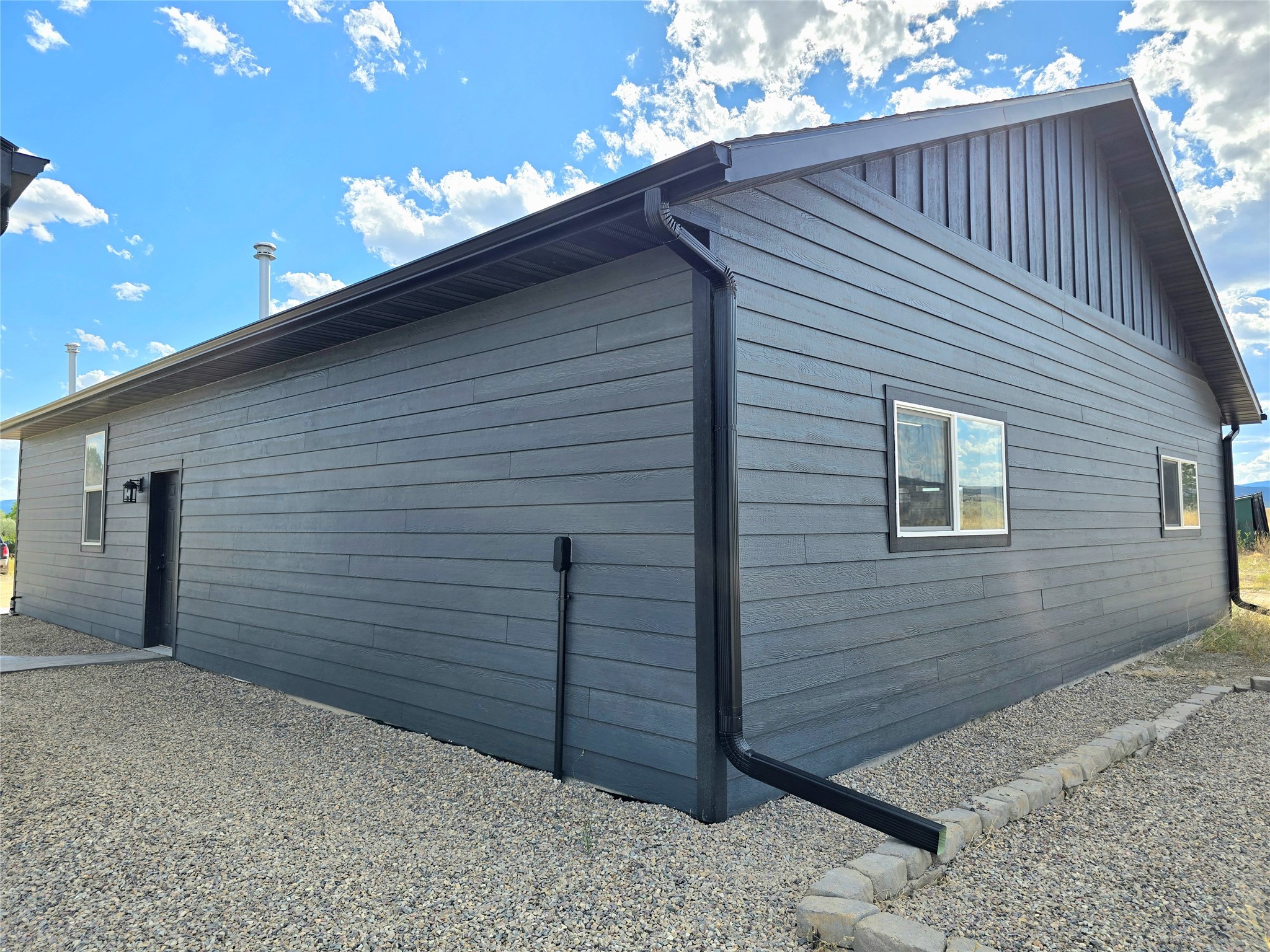 Helena, Montana 59602, United States, 4 Bedrooms Bedrooms, ,3 BathroomsBathrooms,Residential,Active,174007