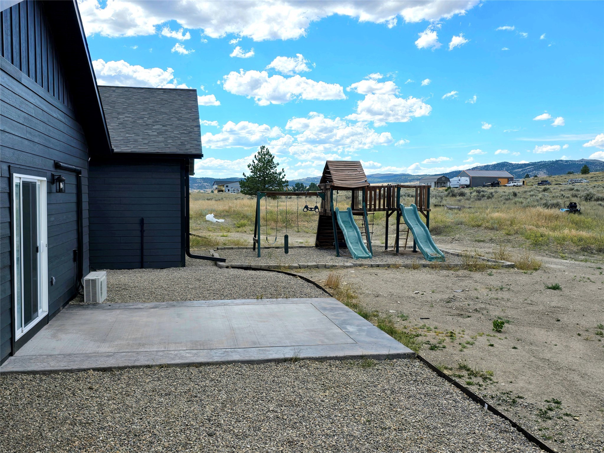 Helena, Montana 59602, United States, 4 Bedrooms Bedrooms, ,3 BathroomsBathrooms,Residential,Active,174007