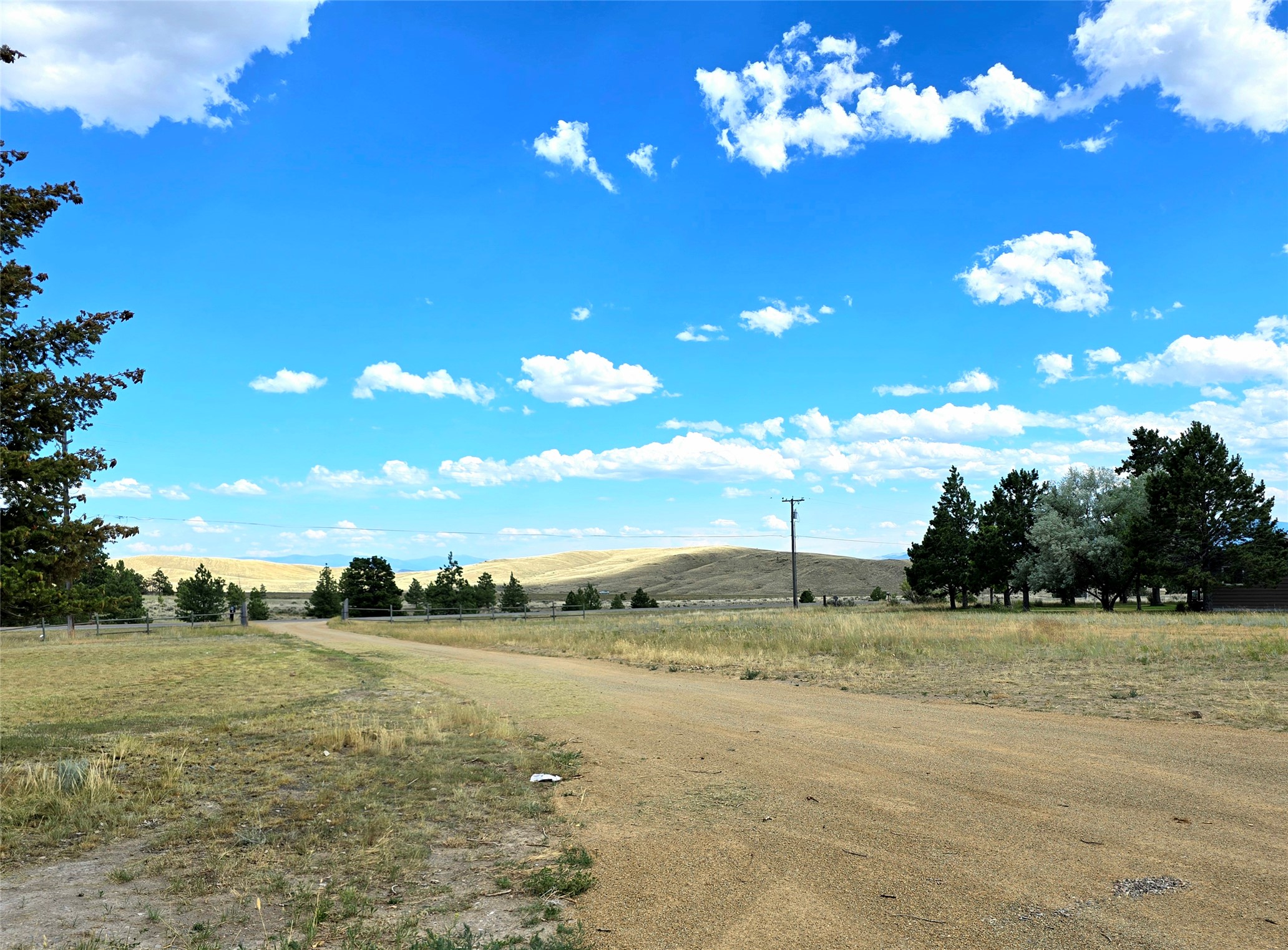 Helena, Montana 59602, United States, 4 Bedrooms Bedrooms, ,3 BathroomsBathrooms,Residential,Active,174007