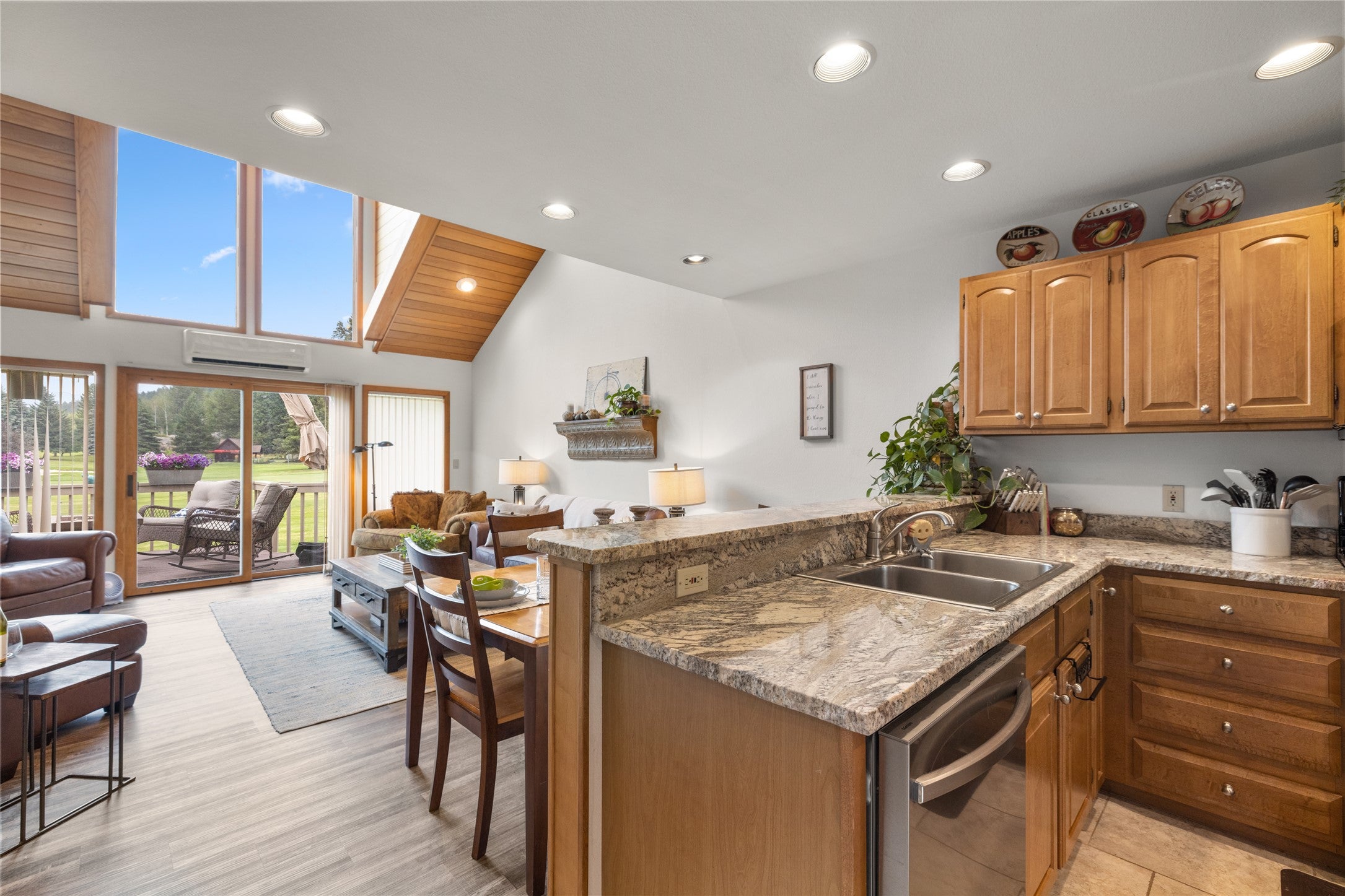 183 Golf Terrace B