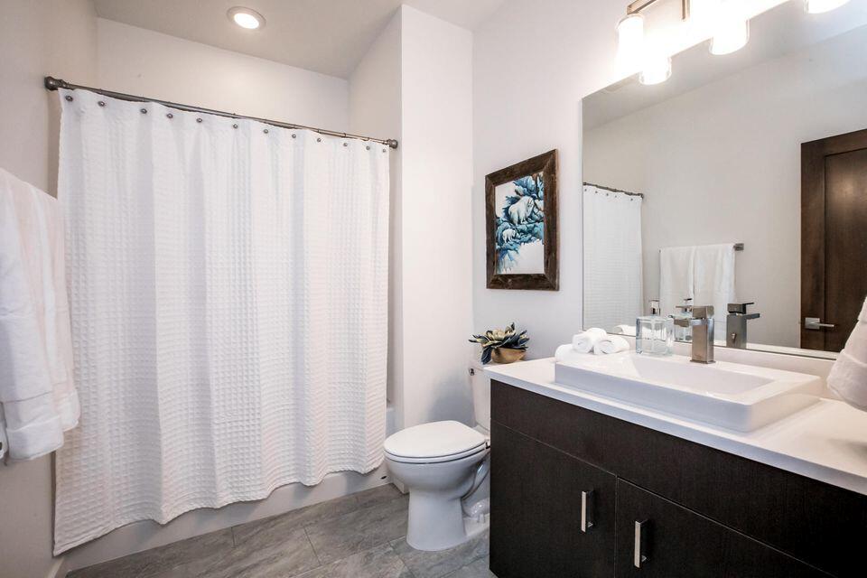 Whitefish, Montana 59937, United States, 2 Bedrooms Bedrooms, ,2 BathroomsBathrooms,Residential,Active,132704