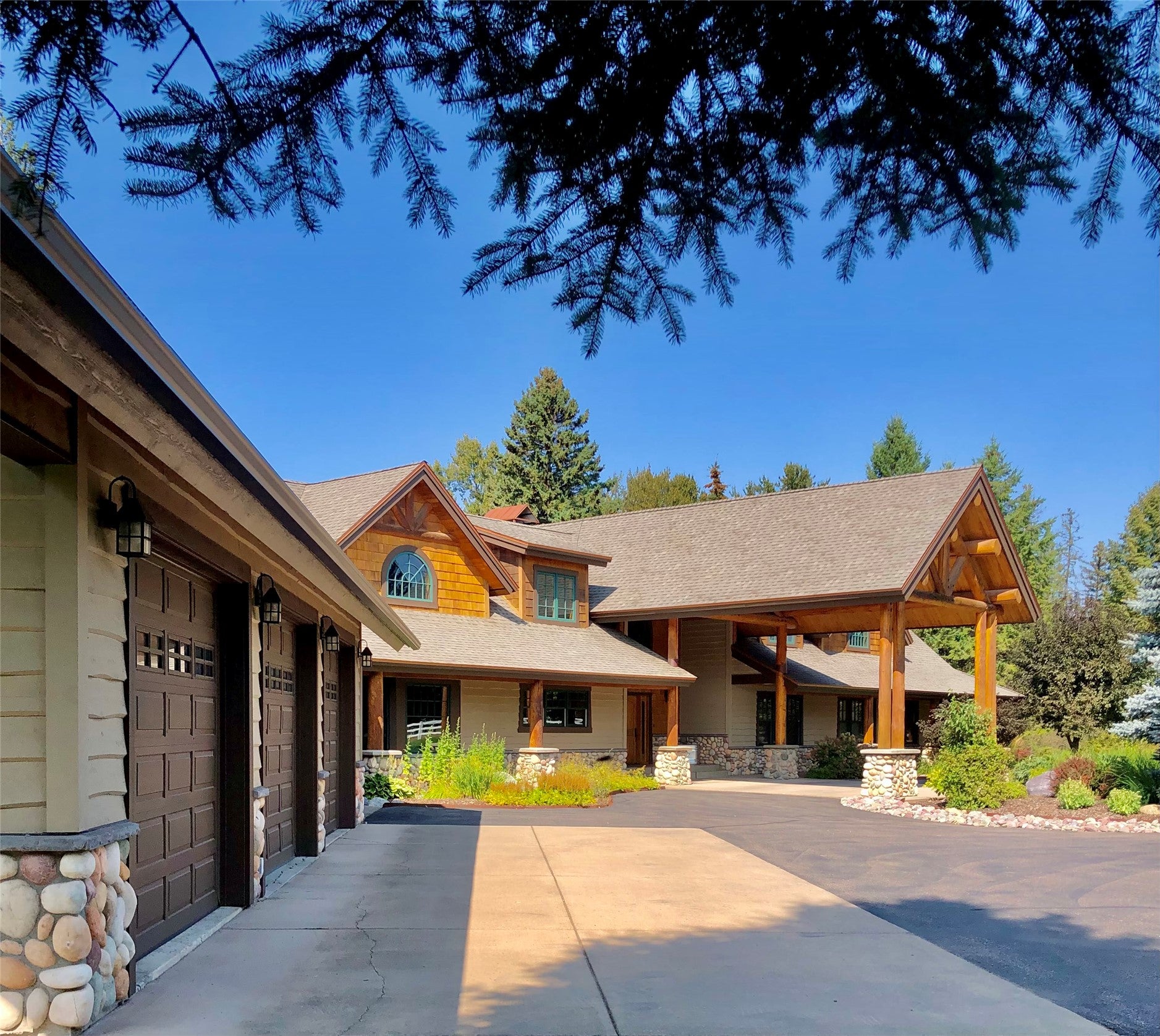 360 Tetrault Road