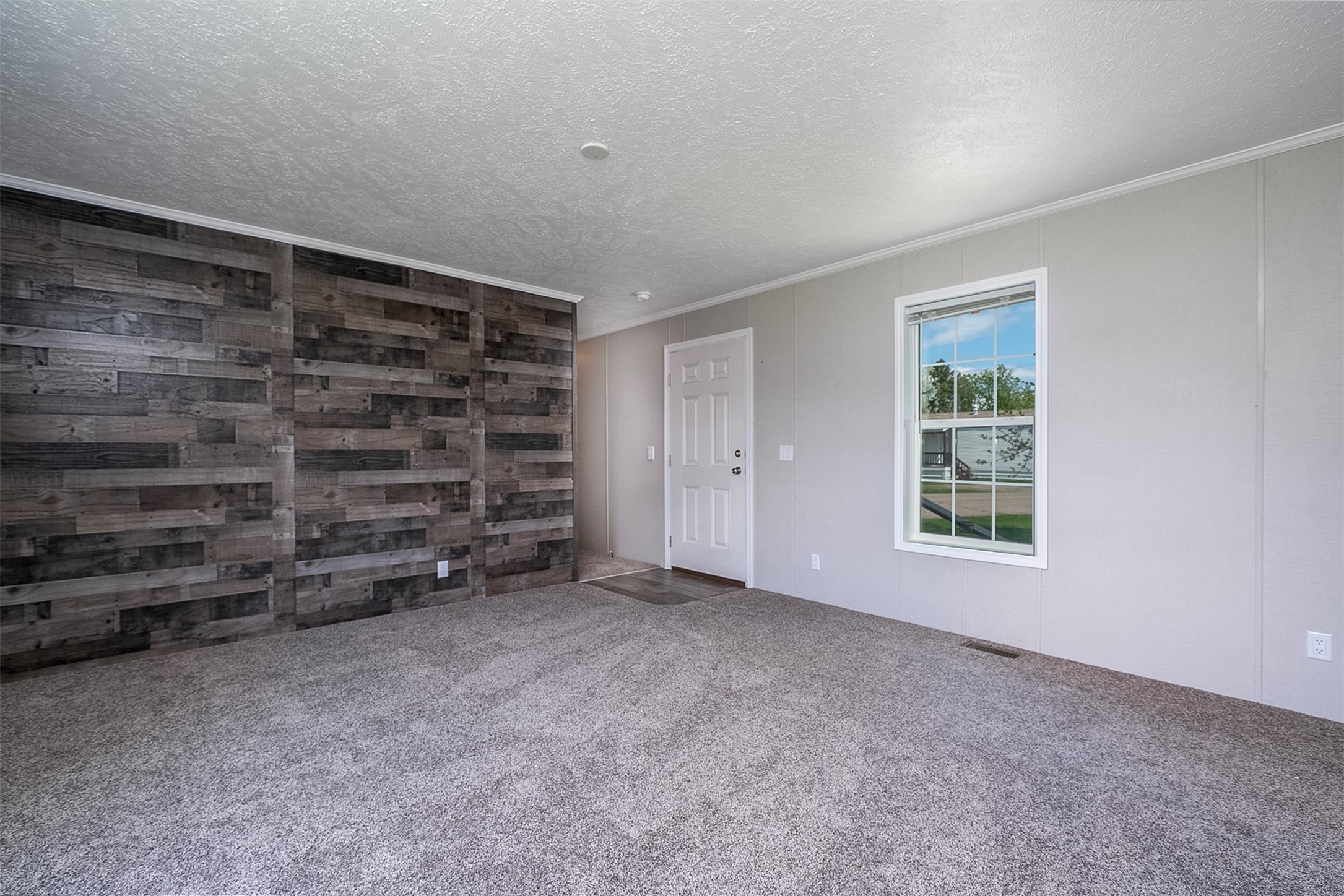 50 Twin Acres Drive 21