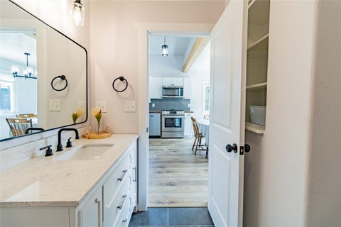 Tiny photo for 812 S Dakota Street, Butte, MT 59701 (MLS # 30073641)