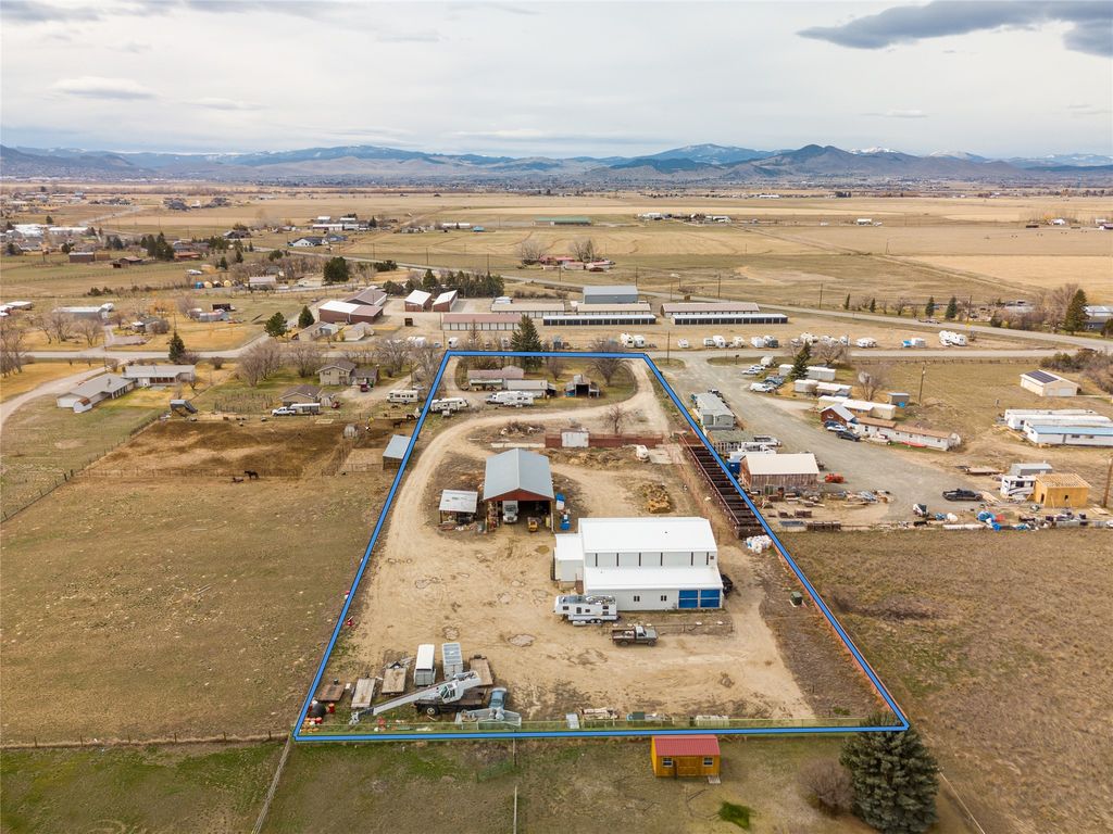 Photo of 3831 Wylie Drive, Helena, MT 59602 (MLS # 30068038)