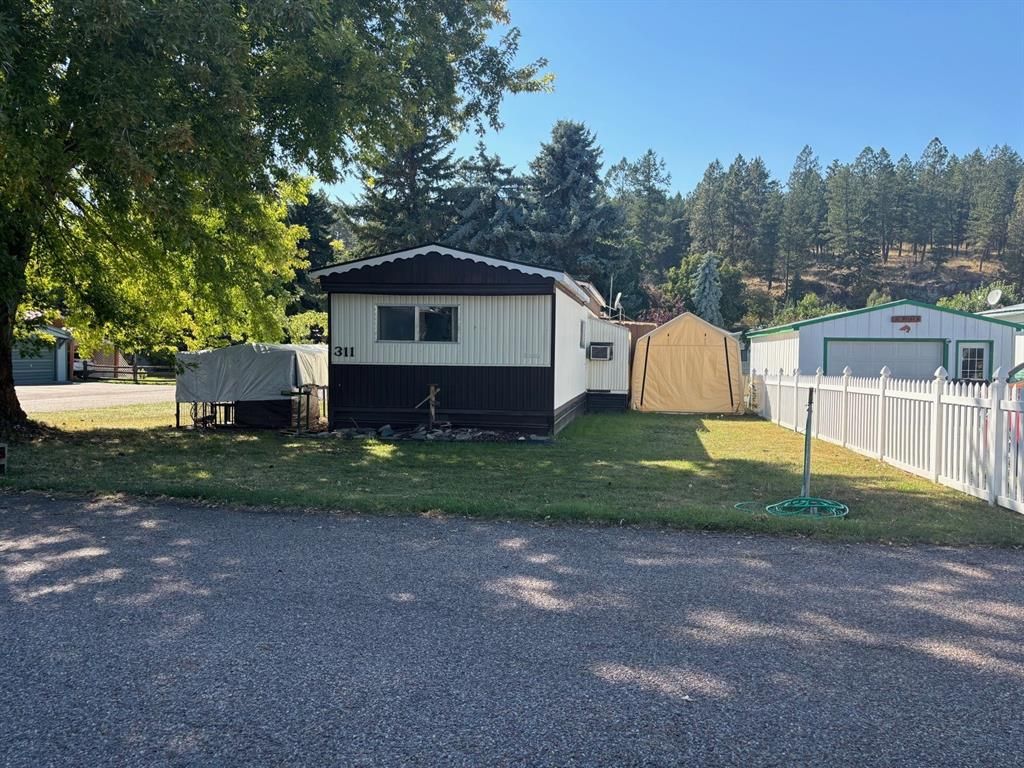 Photo of 311 Forest Hill Village Vlg, Kalispell, MT 59901 (MLS # 30065330)