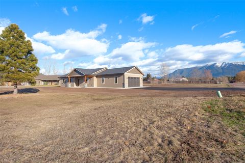 Photo of 137 Saki Lane, Columbia Falls, MT 59912 (MLS # 30063672)