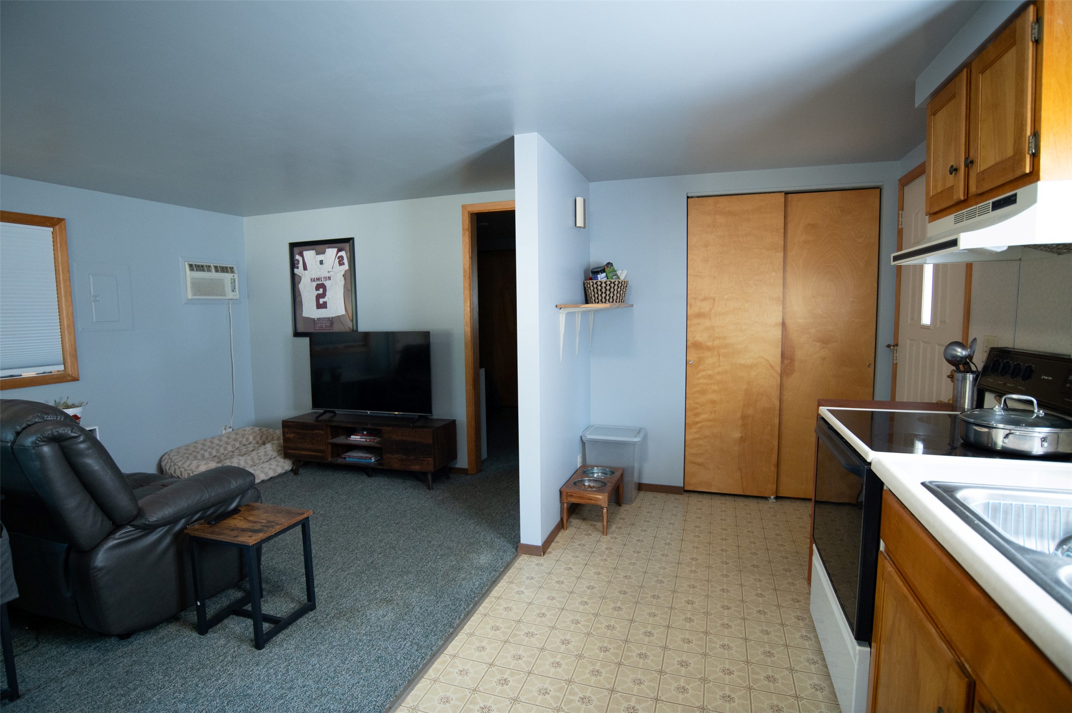 Hamilton, Montana 59840, United States, 3 Bedrooms Bedrooms, ,2 BathroomsBathrooms,Residential,Active,213884