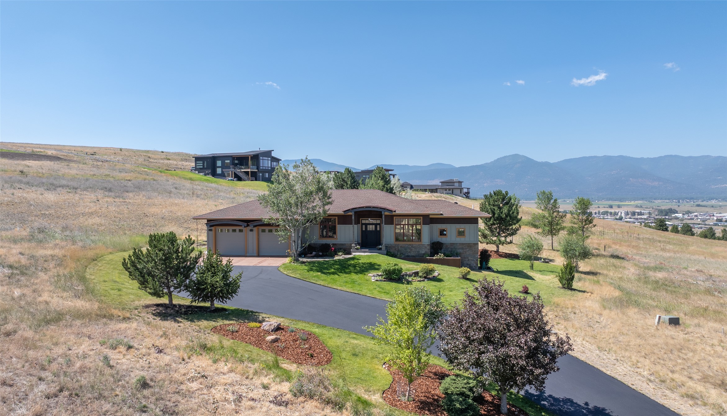 Missoula, Montana 59808, United States, 4 Bedrooms Bedrooms, ,3 BathroomsBathrooms,Residential,Active,176629