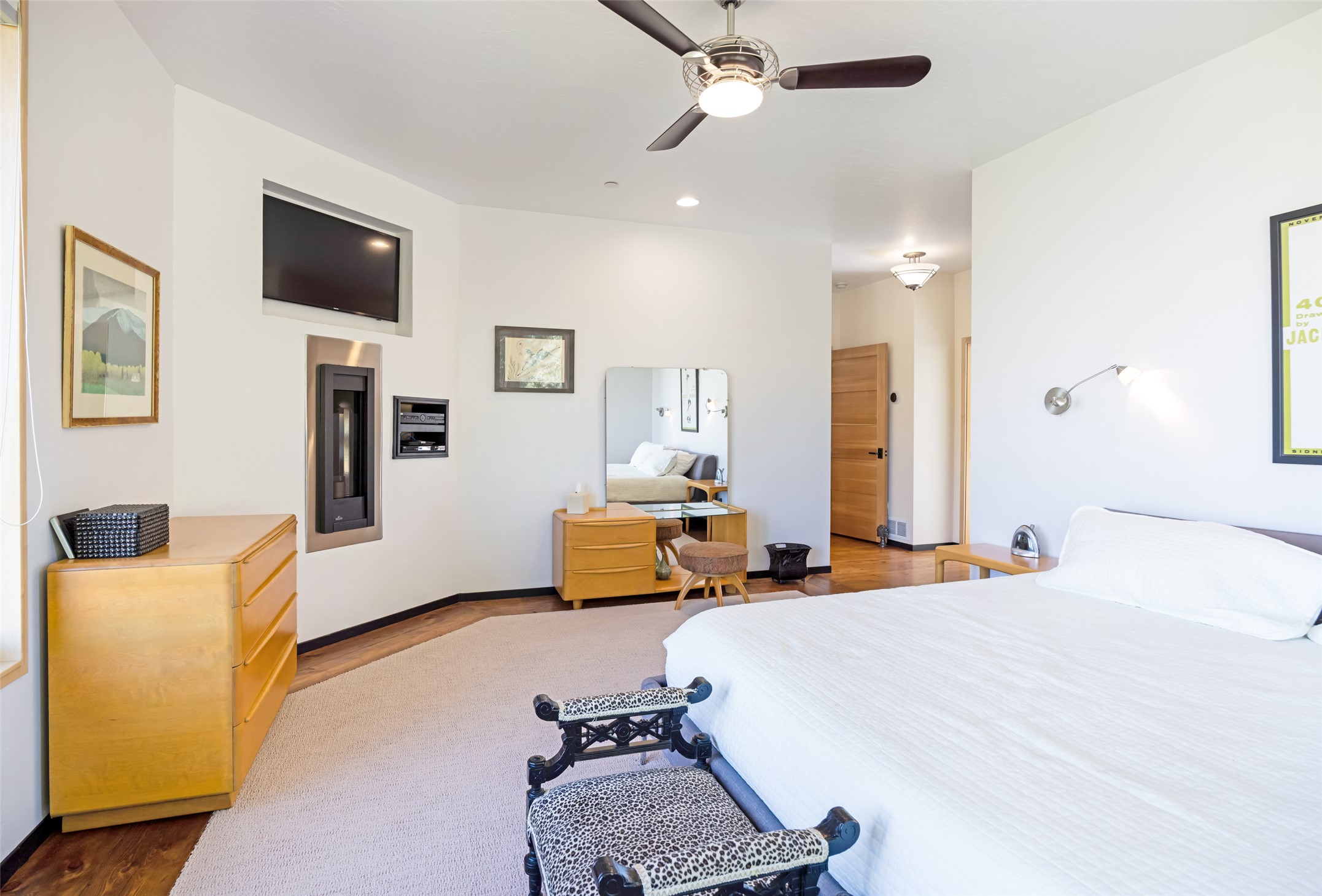 Missoula, Montana 59808, United States, 4 Bedrooms Bedrooms, ,3 BathroomsBathrooms,Residential,Active,176629