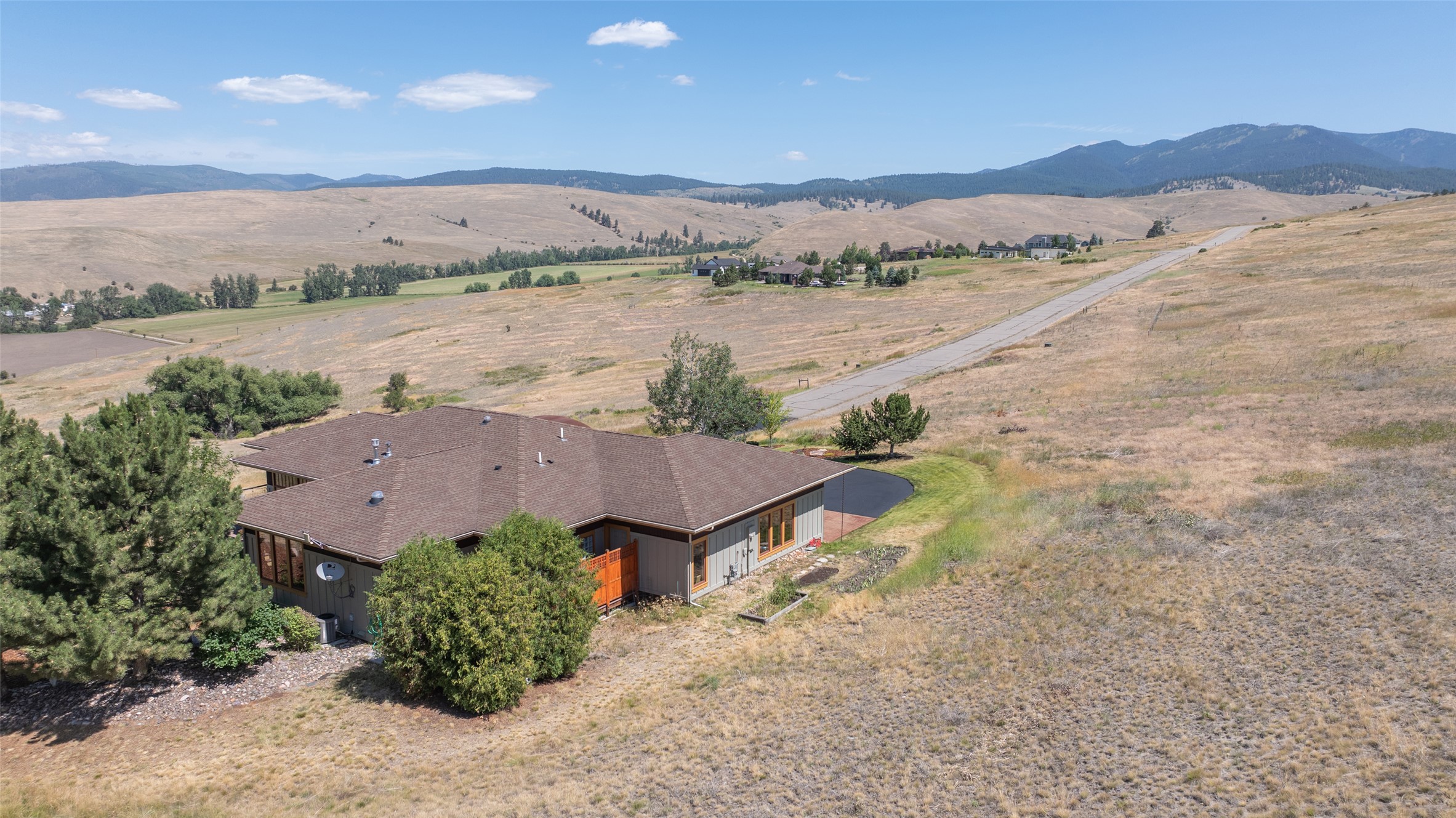 Missoula, Montana 59808, United States, 4 Bedrooms Bedrooms, ,3 BathroomsBathrooms,Residential,Active,176629