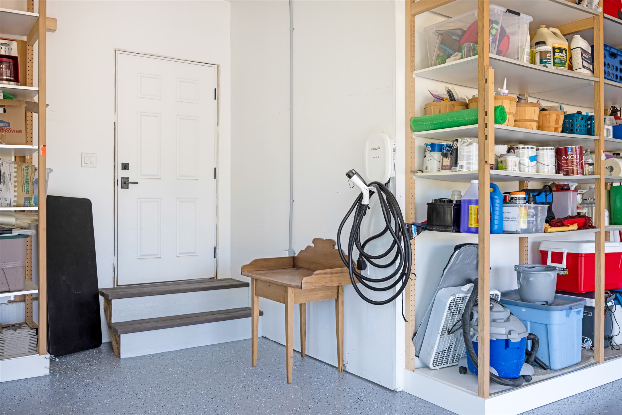 Missoula, Montana 59808, United States, 4 Bedrooms Bedrooms, ,3 BathroomsBathrooms,Residential,Active,176629