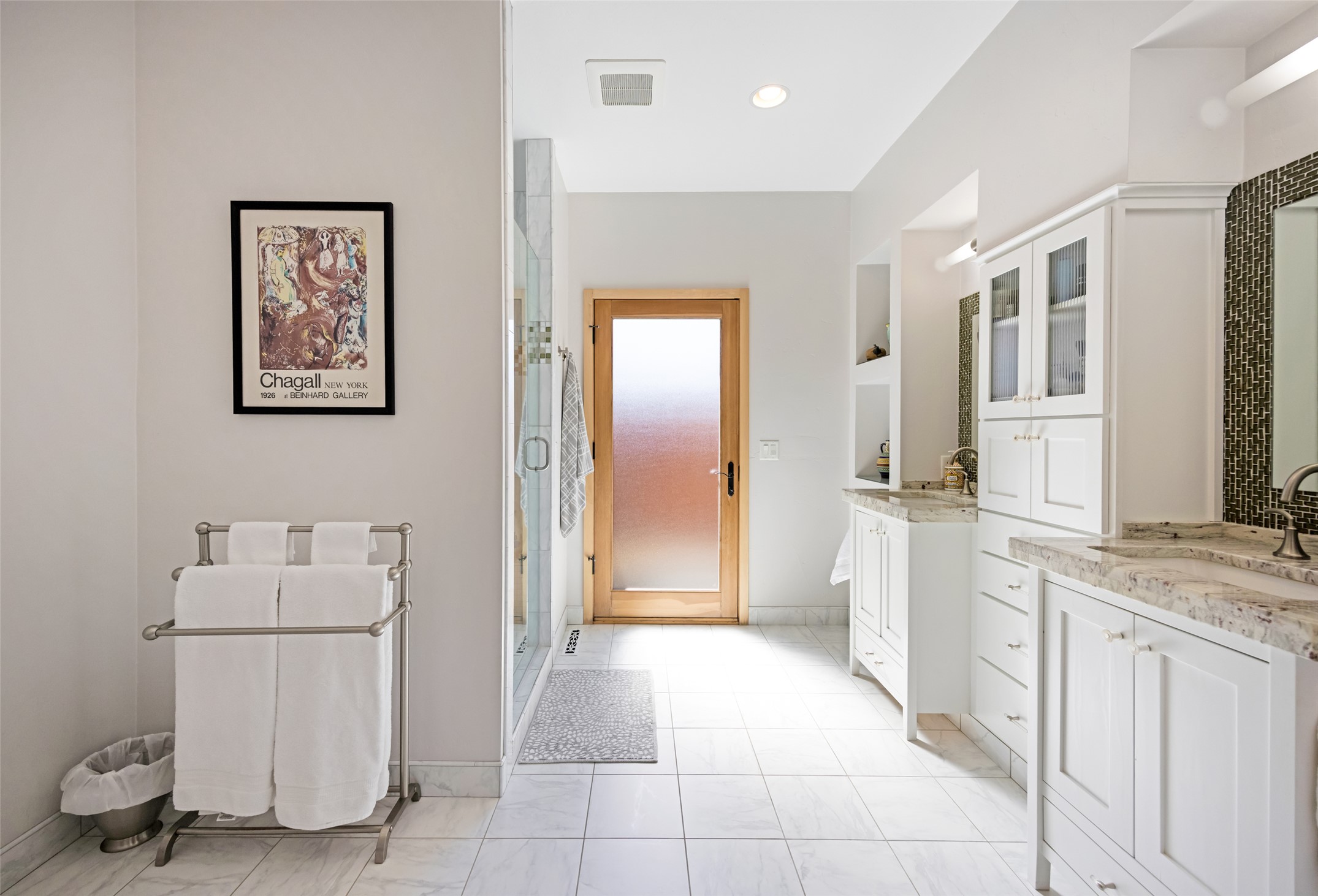 Missoula, Montana 59808, United States, 4 Bedrooms Bedrooms, ,3 BathroomsBathrooms,Residential,Active,176629