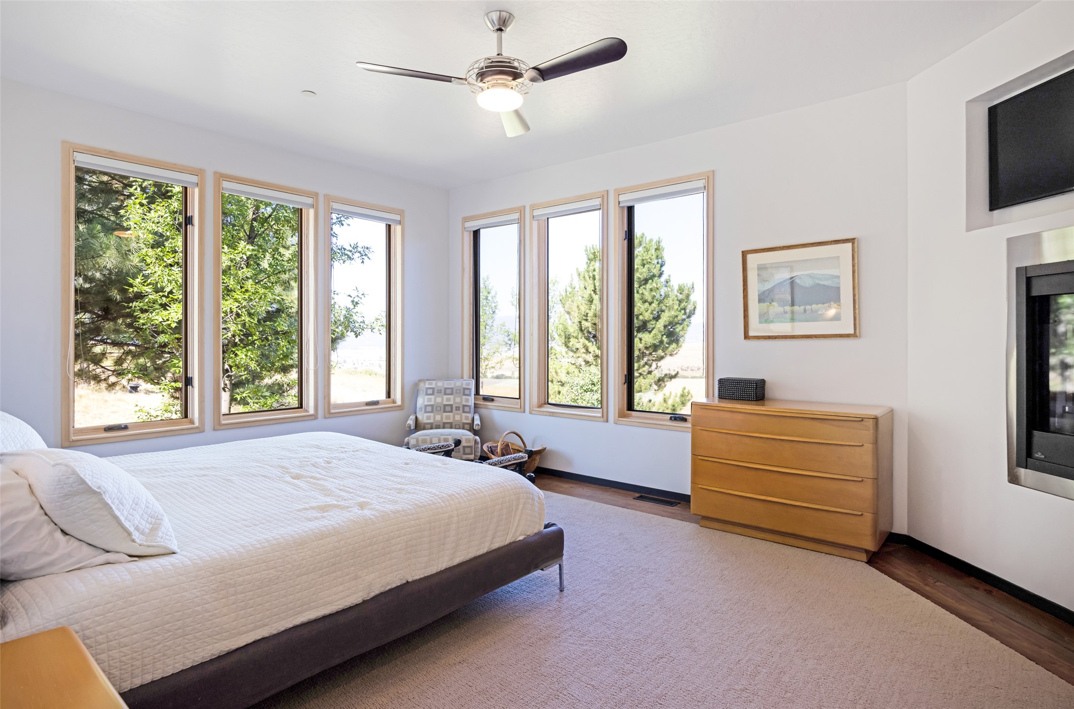 Missoula, Montana 59808, United States, 4 Bedrooms Bedrooms, ,3 BathroomsBathrooms,Residential,Active,176629