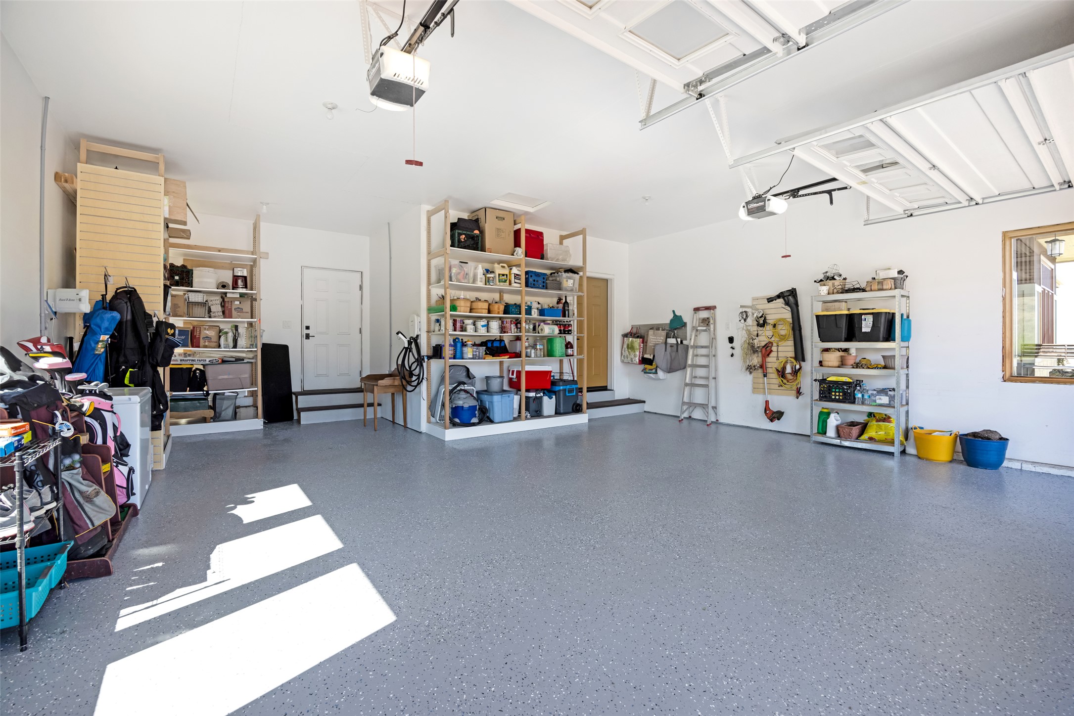 Missoula, Montana 59808, United States, 4 Bedrooms Bedrooms, ,3 BathroomsBathrooms,Residential,Active,176629