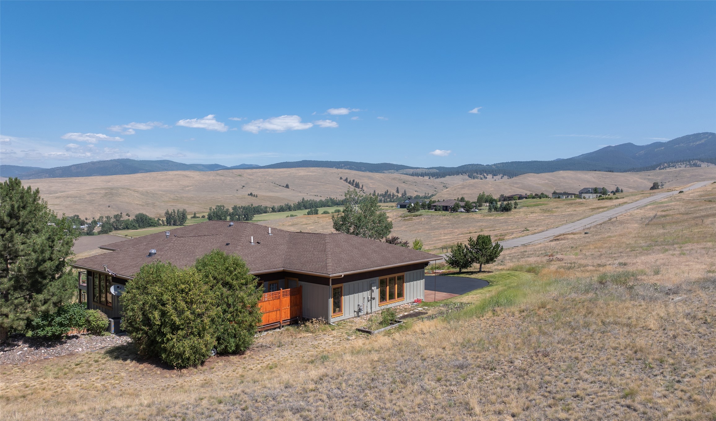 Missoula, Montana 59808, United States, 4 Bedrooms Bedrooms, ,3 BathroomsBathrooms,Residential,Active,176629