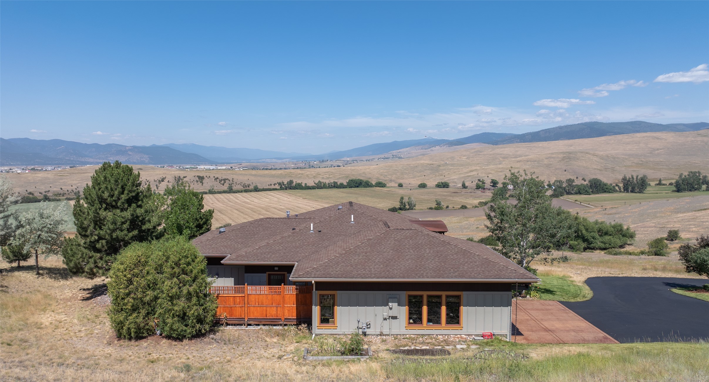 Missoula, Montana 59808, United States, 4 Bedrooms Bedrooms, ,3 BathroomsBathrooms,Residential,Active,176629