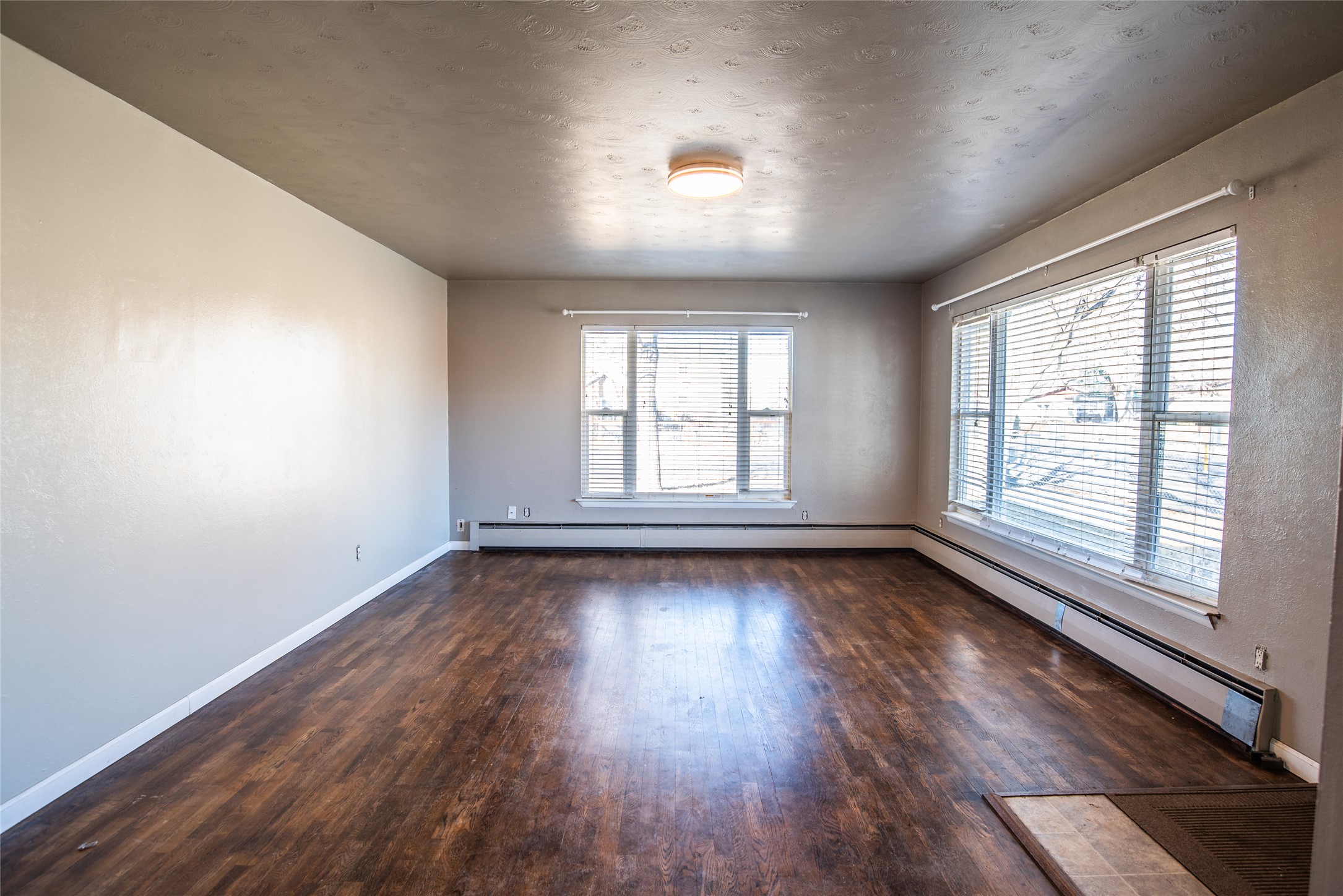 1505 S Catlin Street