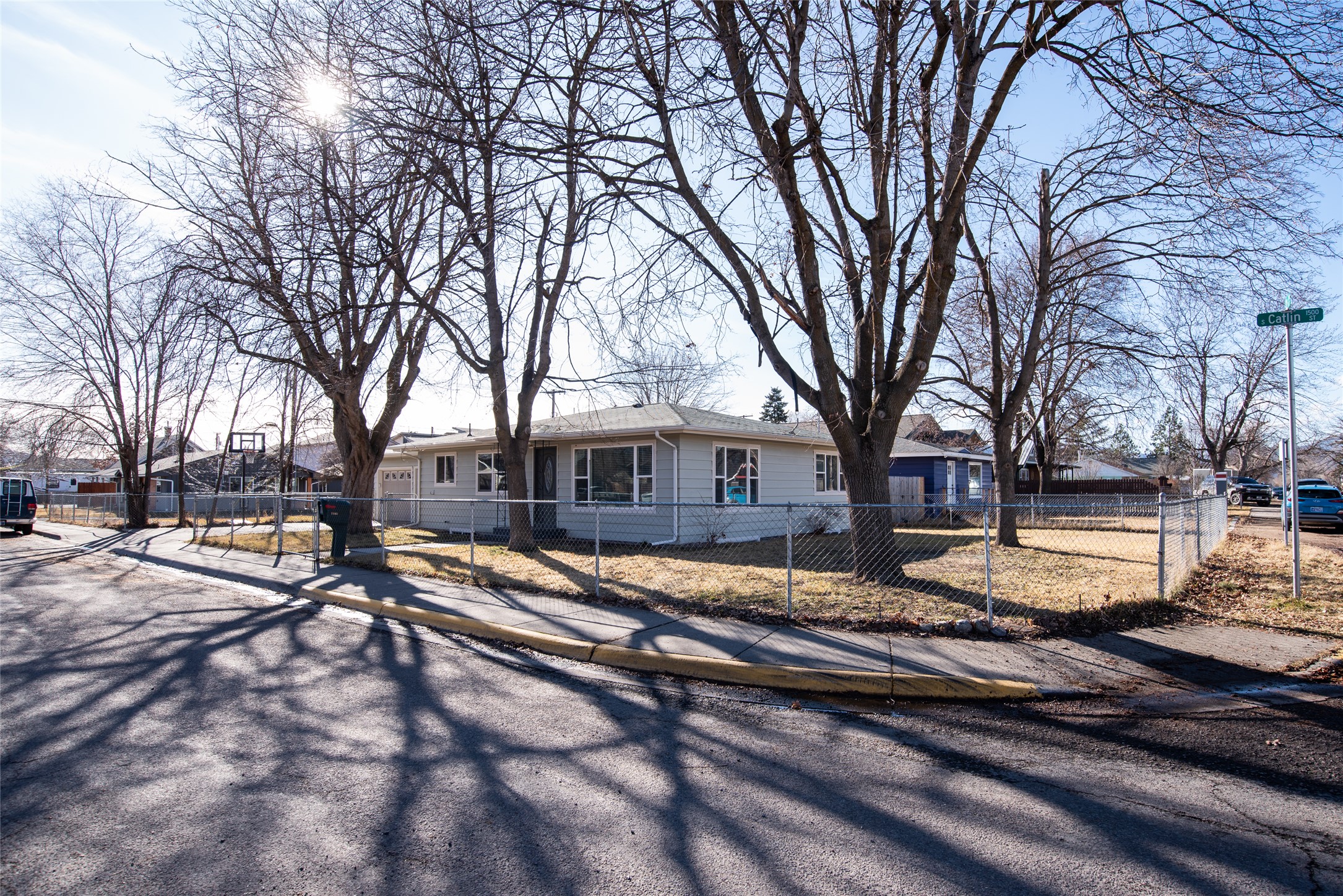 1505 S Catlin Street