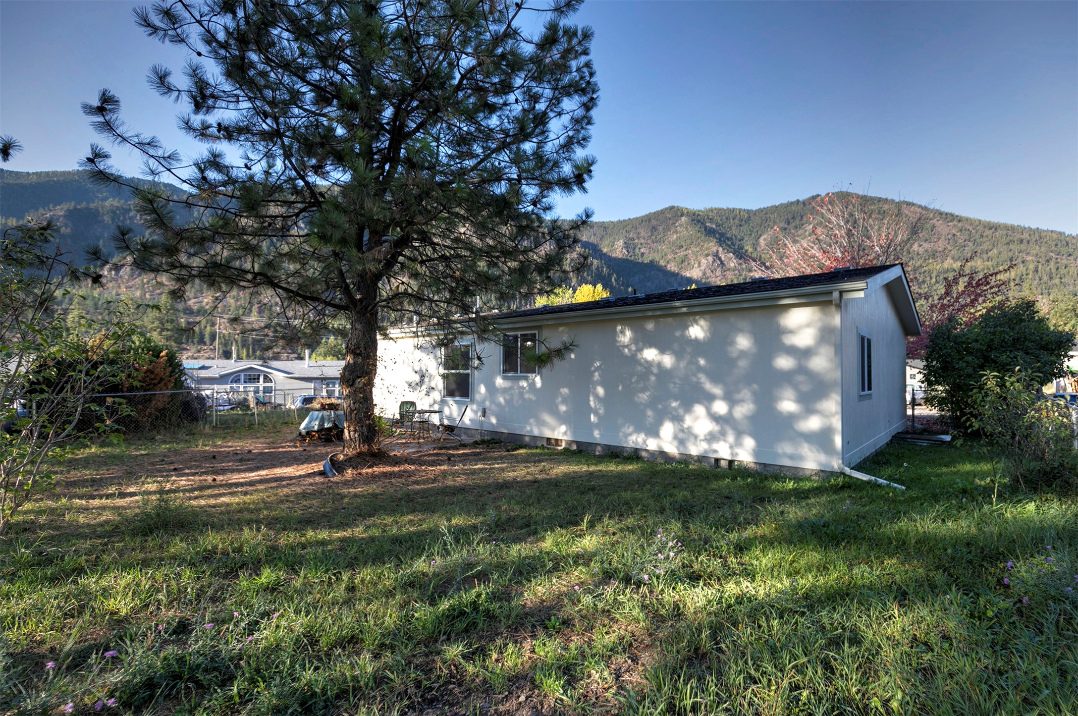 Alberton, Montana 59820, United States, 3 Bedrooms Bedrooms, ,2 BathroomsBathrooms,Residential,Active,226544