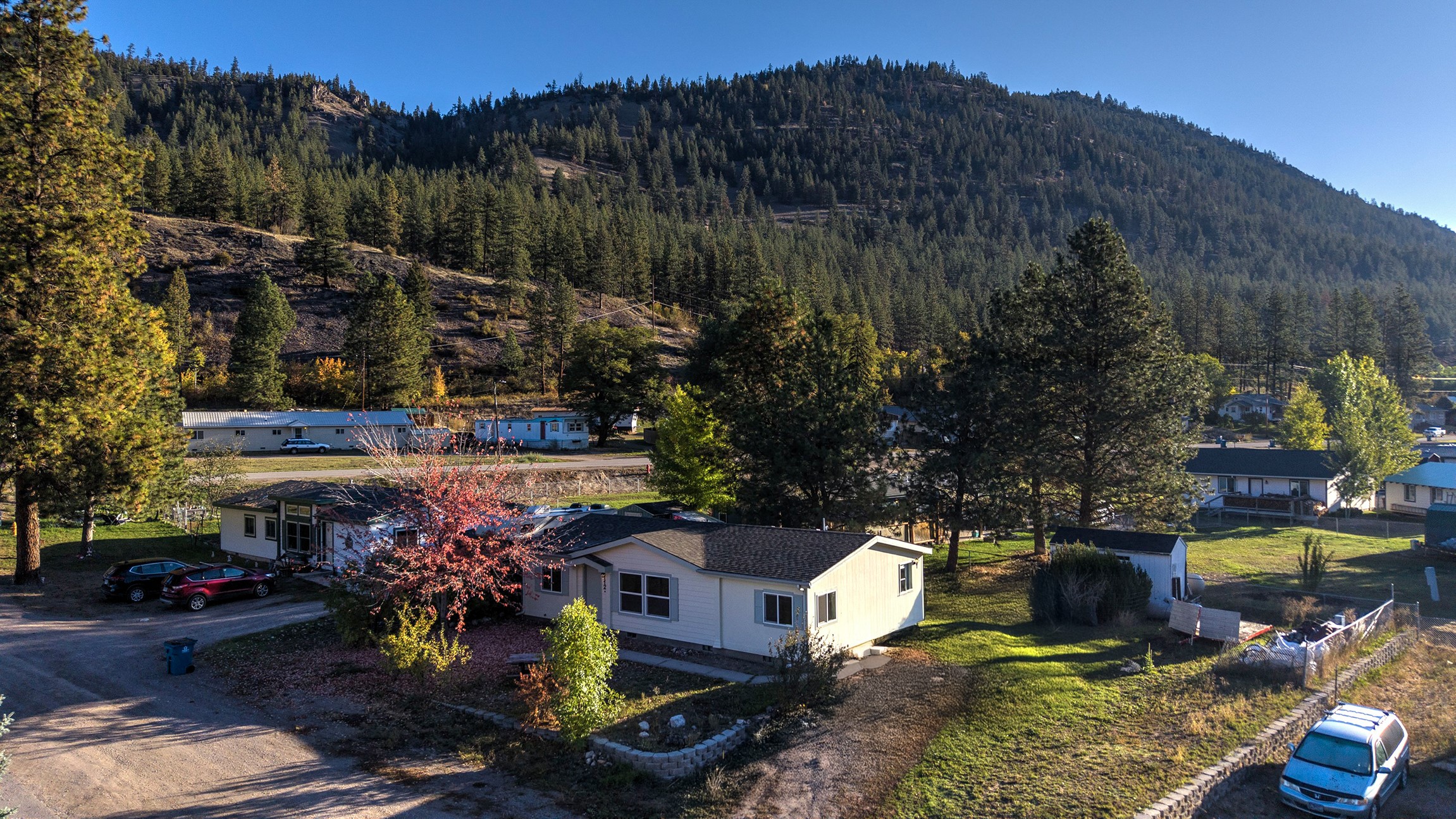 Alberton, Montana 59820, United States, 3 Bedrooms Bedrooms, ,2 BathroomsBathrooms,Residential,Active,226544