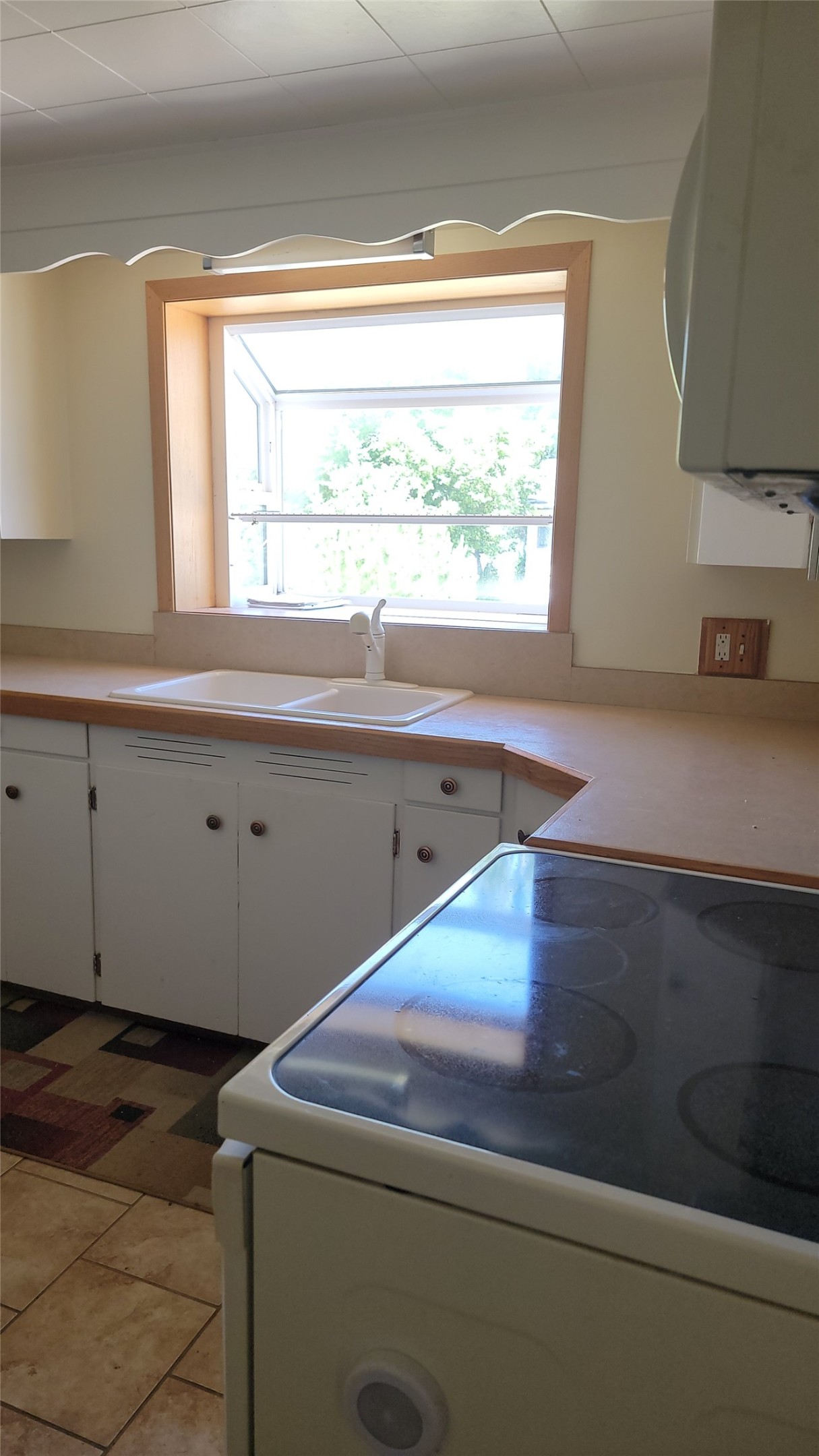 601 S Michigan Street