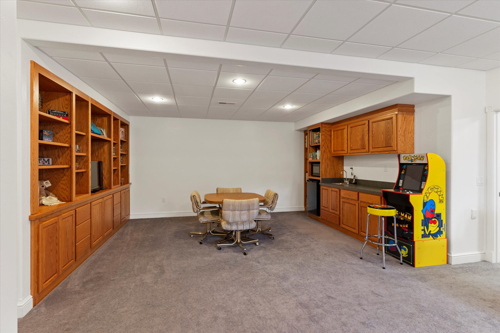 Bigfork, Montana 59911, United States, 4 Bedrooms Bedrooms, ,4 BathroomsBathrooms,Residential,Active,26775