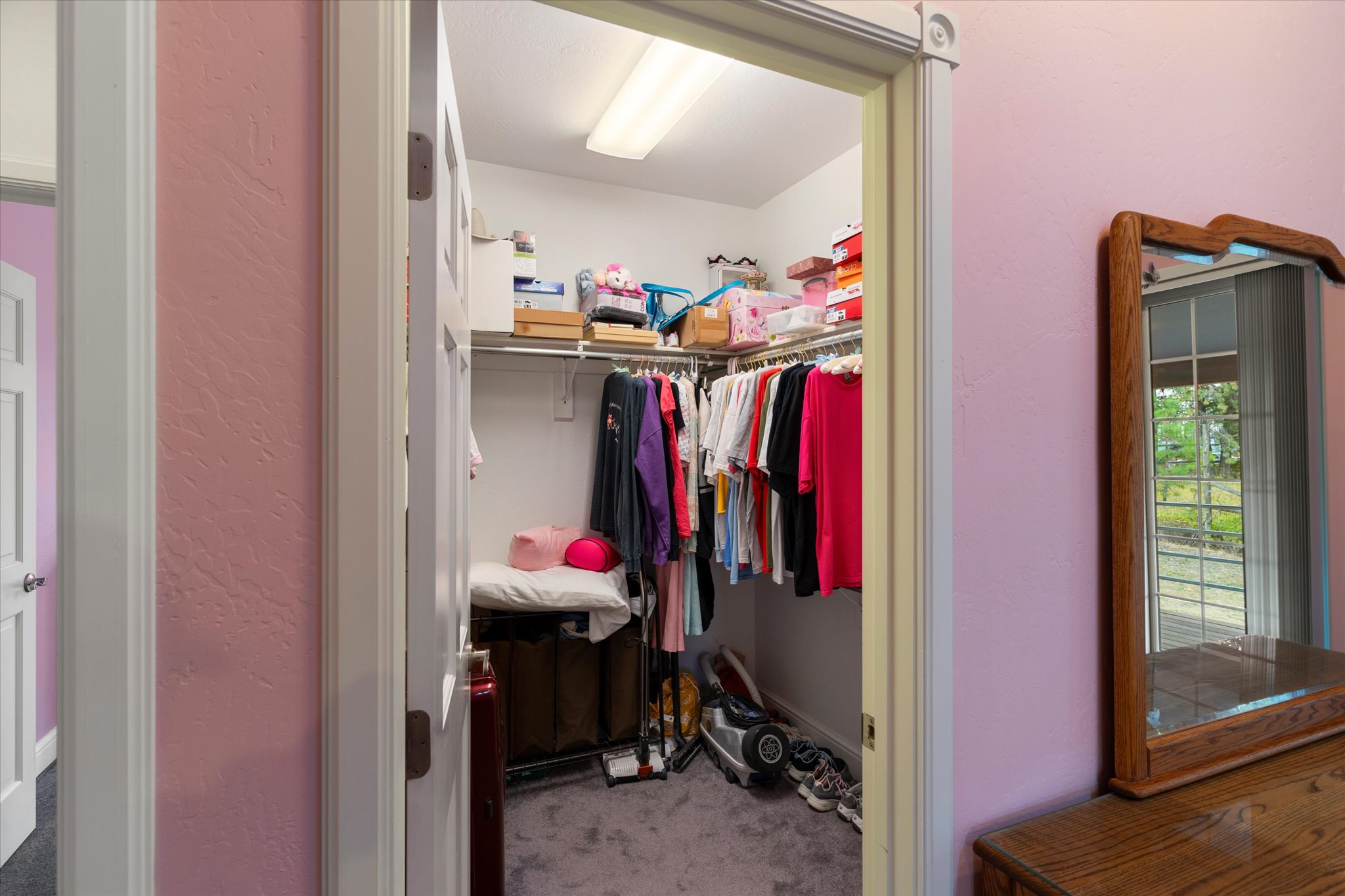 Bigfork, Montana 59911, United States, 4 Bedrooms Bedrooms, ,4 BathroomsBathrooms,Residential,Active,26775