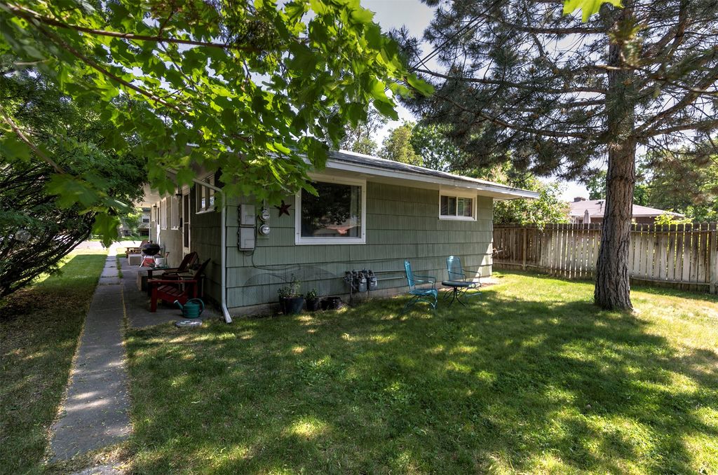 Photo of 443 Kensington Avenue, Missoula, MT 59801 (MLS # 30064838)