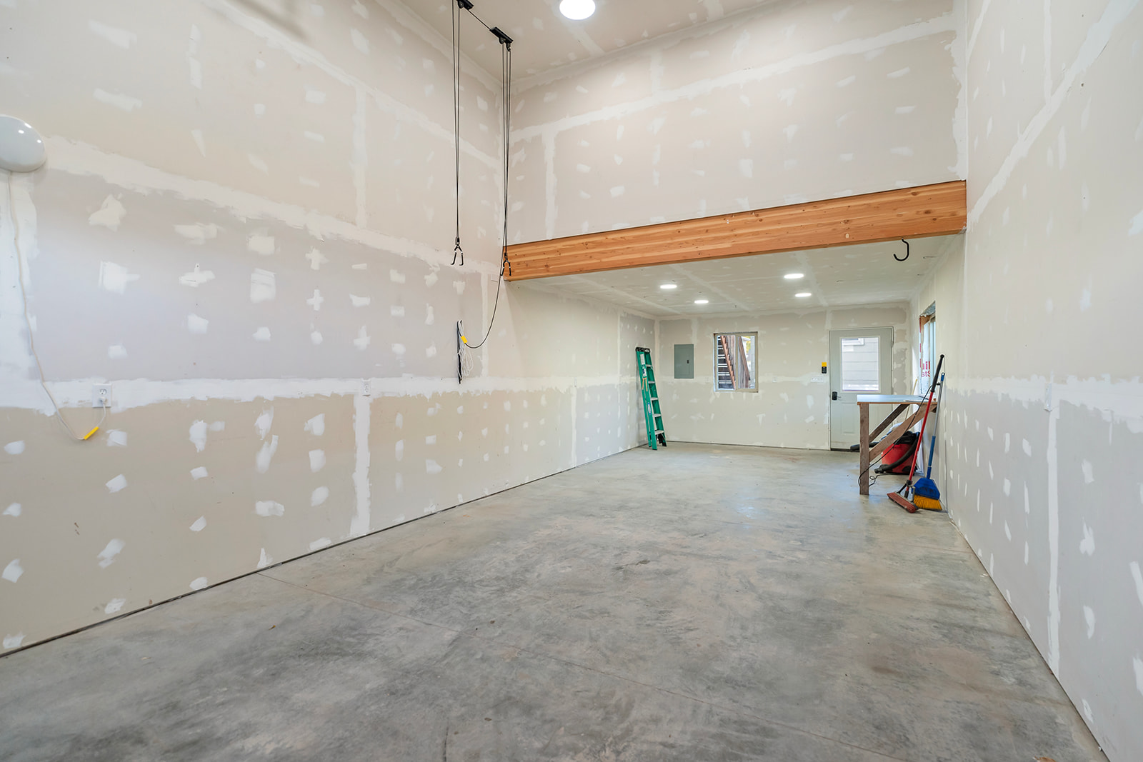 Helena, Montana 59601, United States, 2 Bedrooms Bedrooms, ,1 BathroomBathrooms,Residential,Active,230109