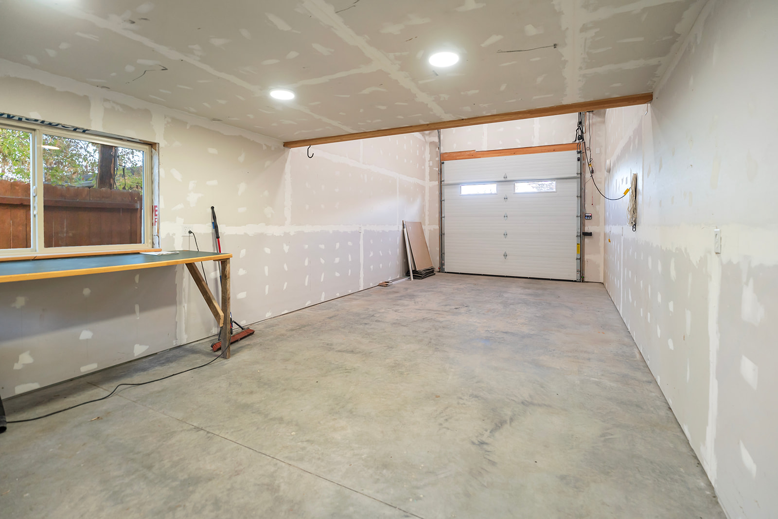 Helena, Montana 59601, United States, 2 Bedrooms Bedrooms, ,1 BathroomBathrooms,Residential,Active,230109