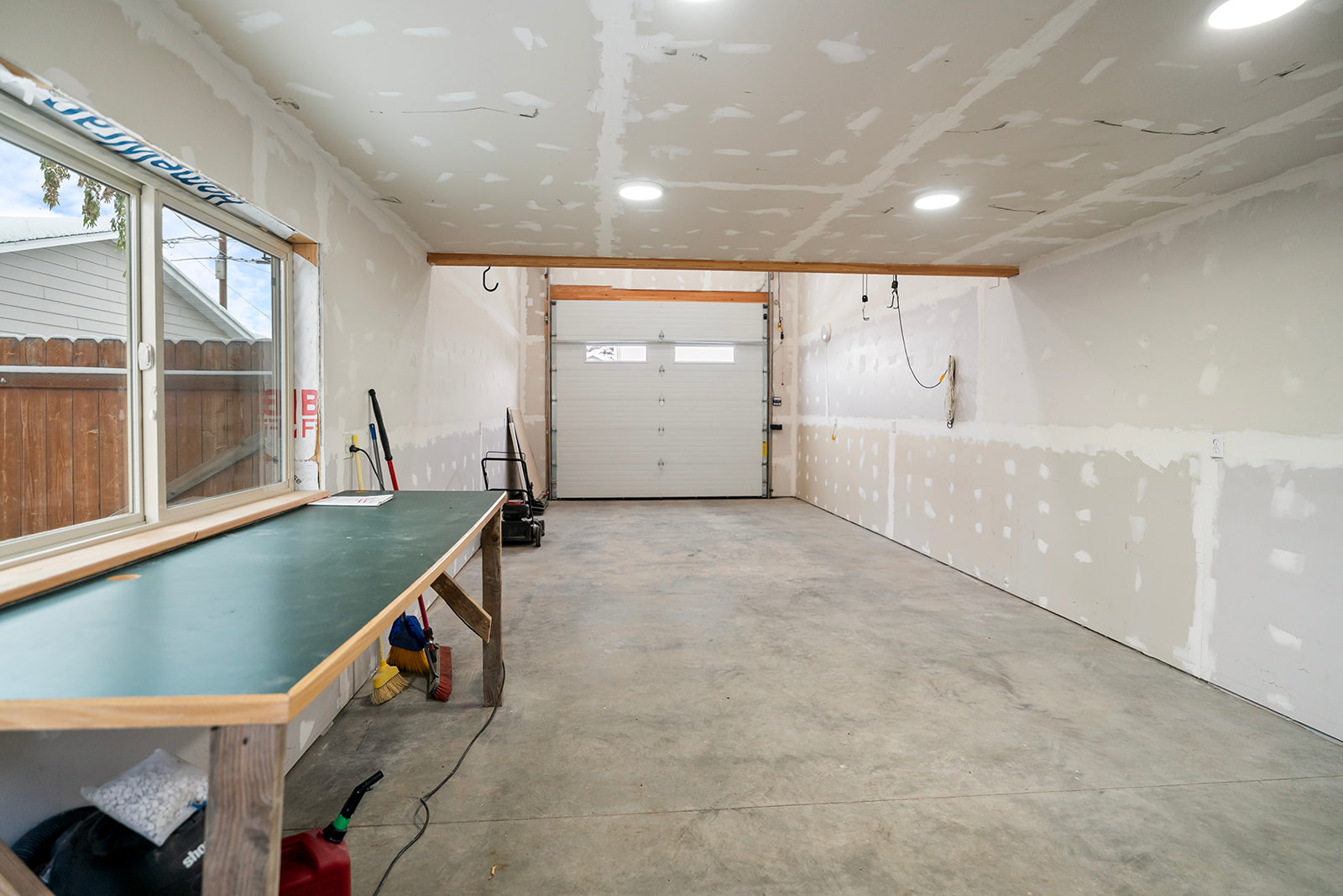 Helena, Montana 59601, United States, 2 Bedrooms Bedrooms, ,1 BathroomBathrooms,Residential,Active,230109