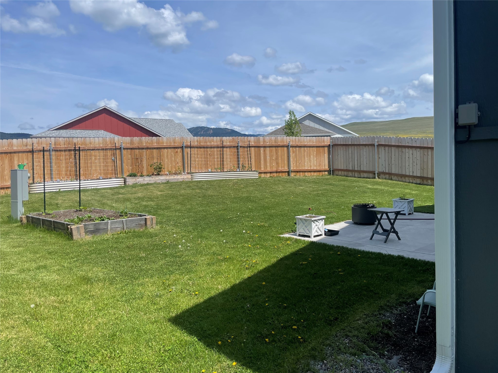 8876 Snapdragon Drive