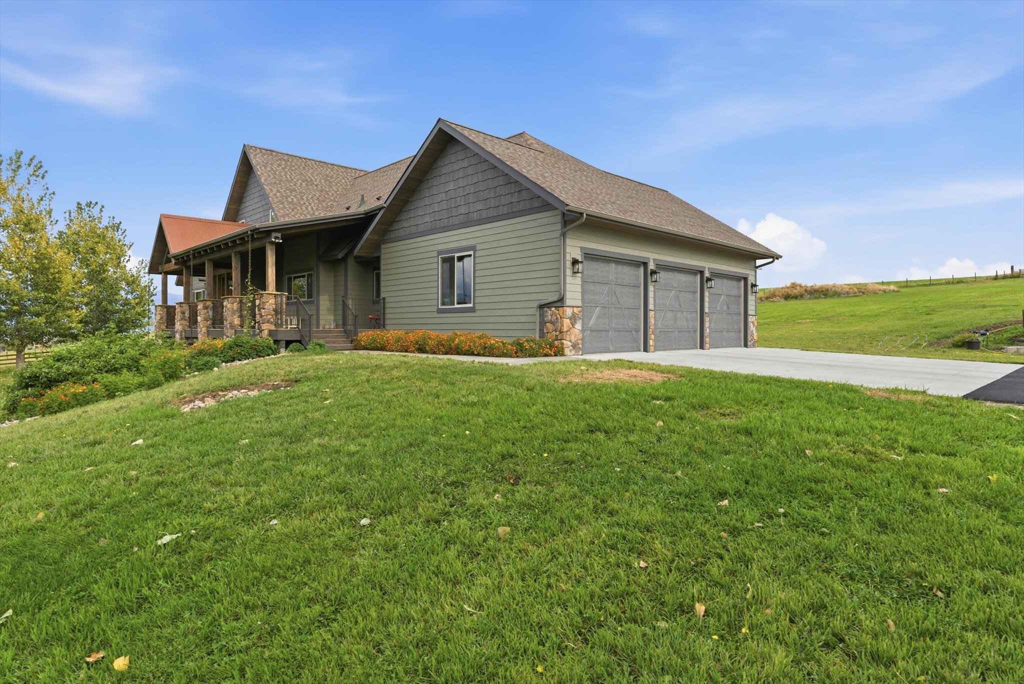 2074 Desperado Trail